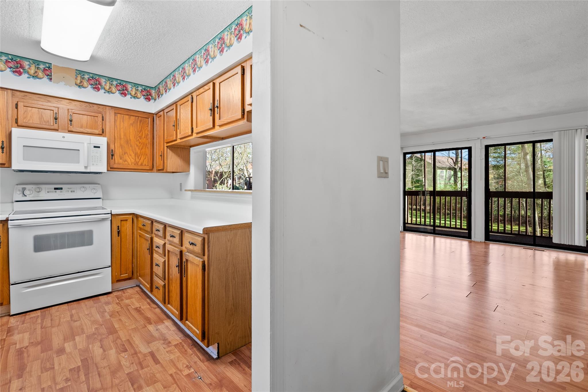 103 Cedar Forest Trail — Asheville