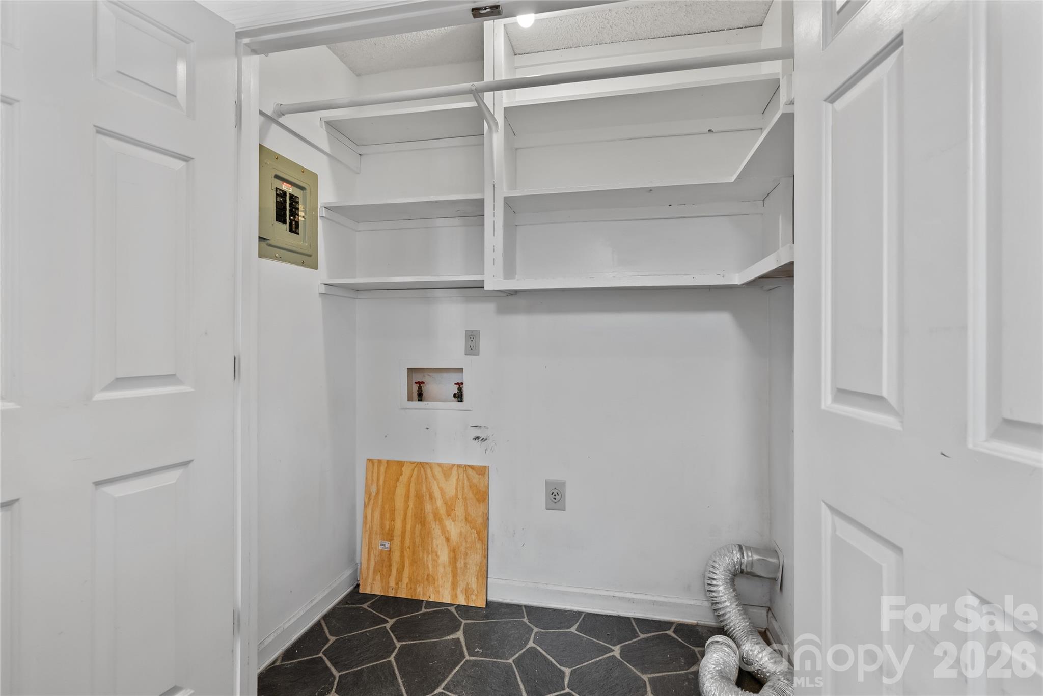 103 Cedar Forest Trail — Asheville