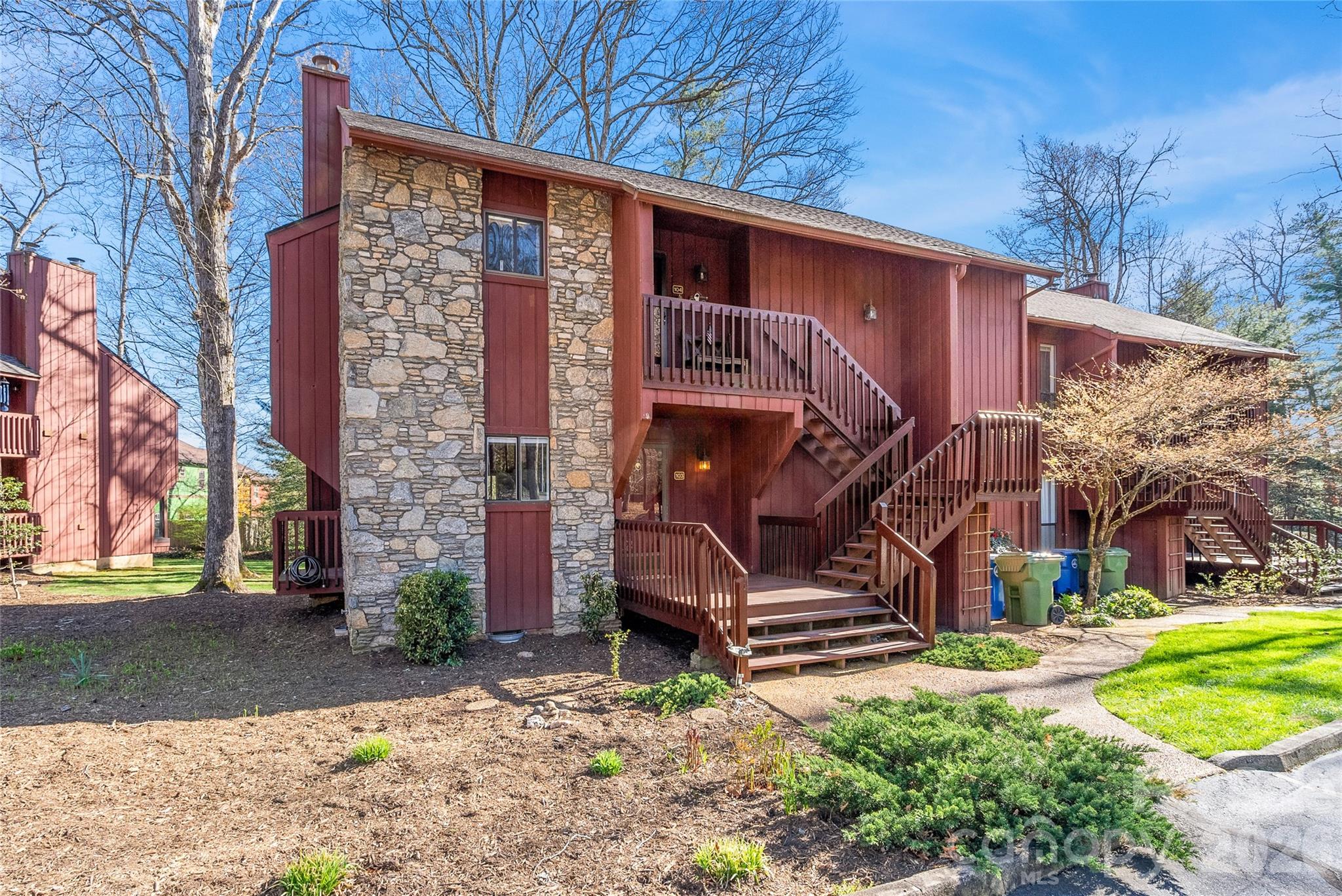 103 Cedar Forest Trail — Asheville