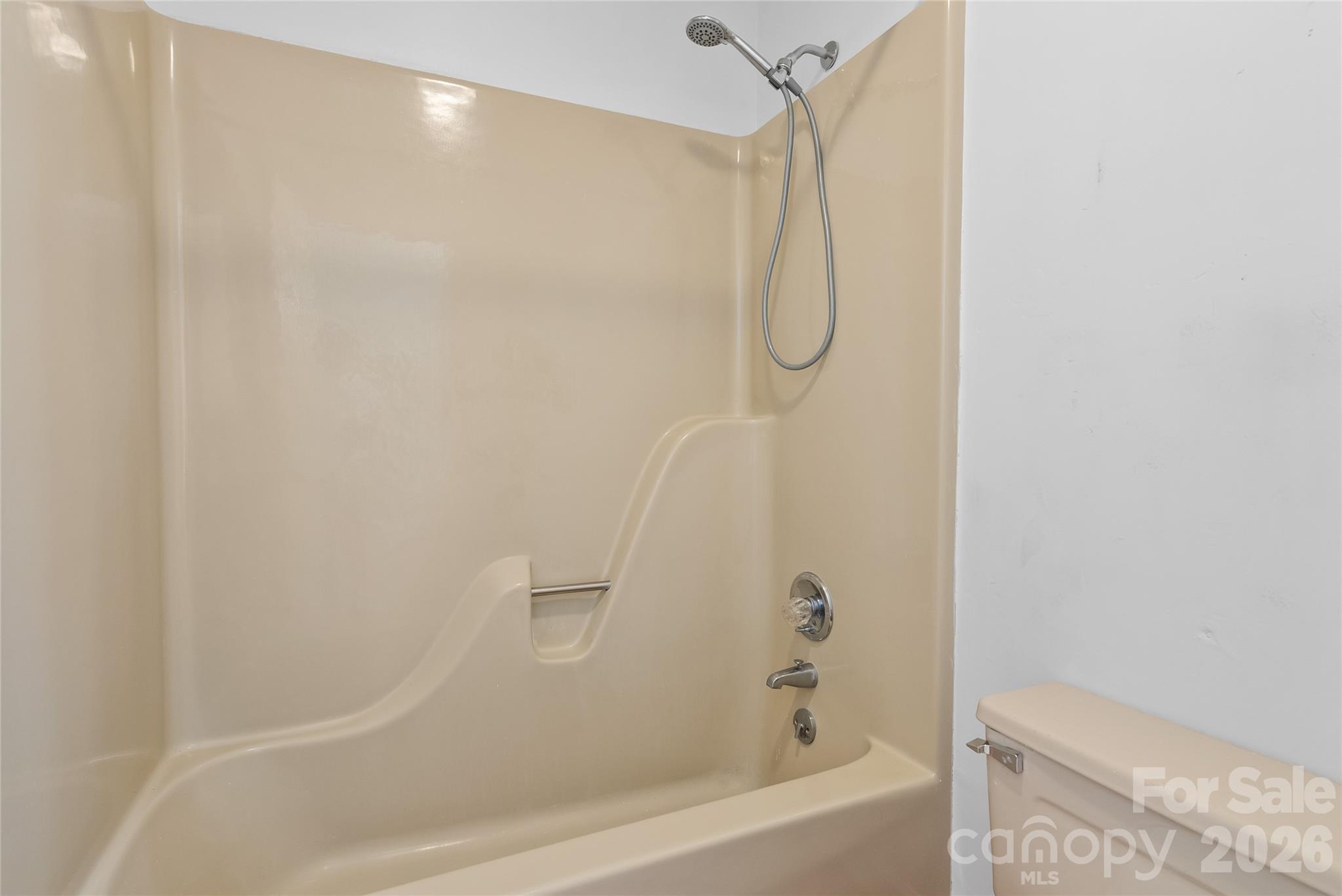 103 Cedar Forest Trail — Asheville