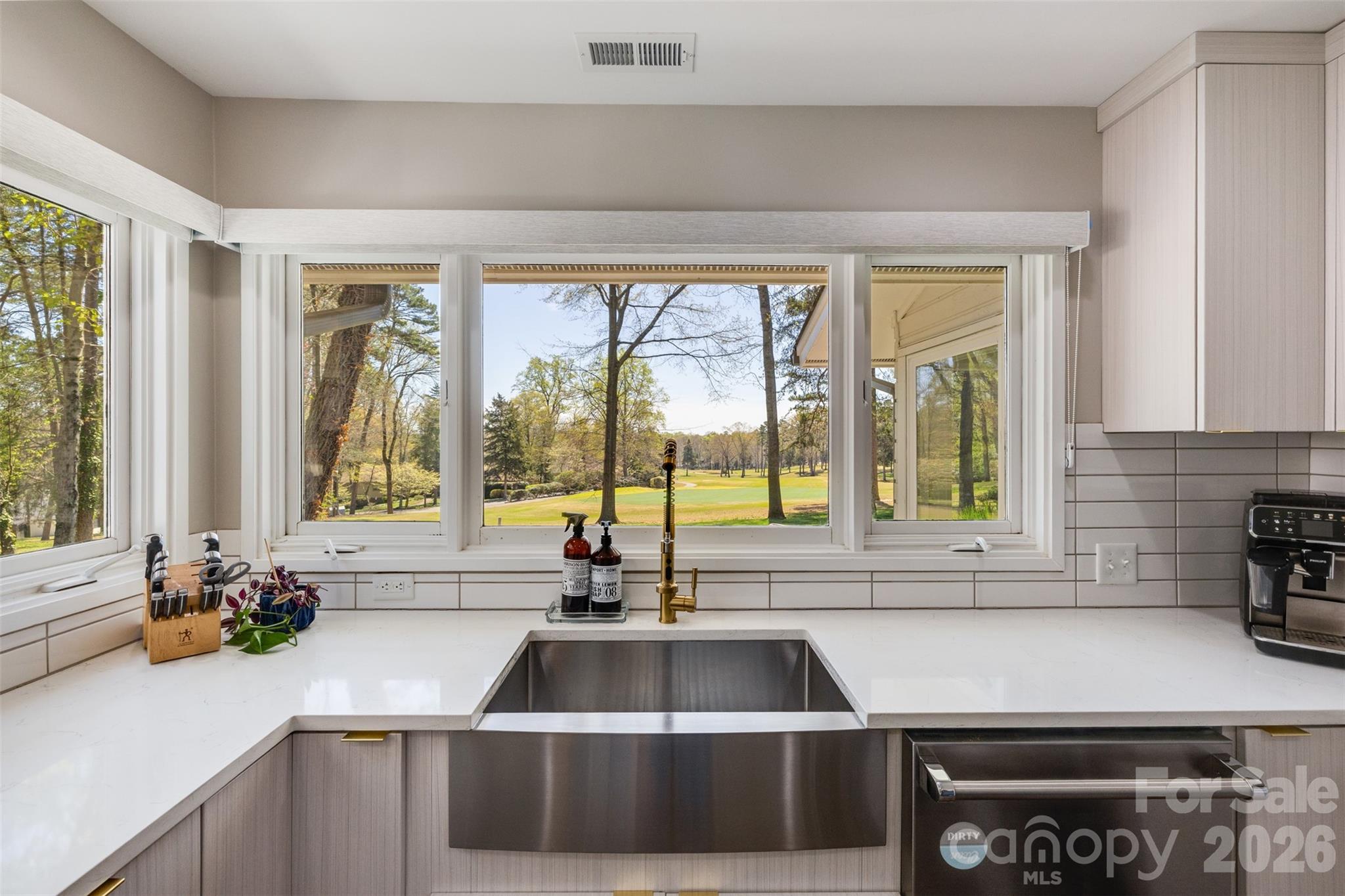6 Pine Knoll Drive — Lake Wylie