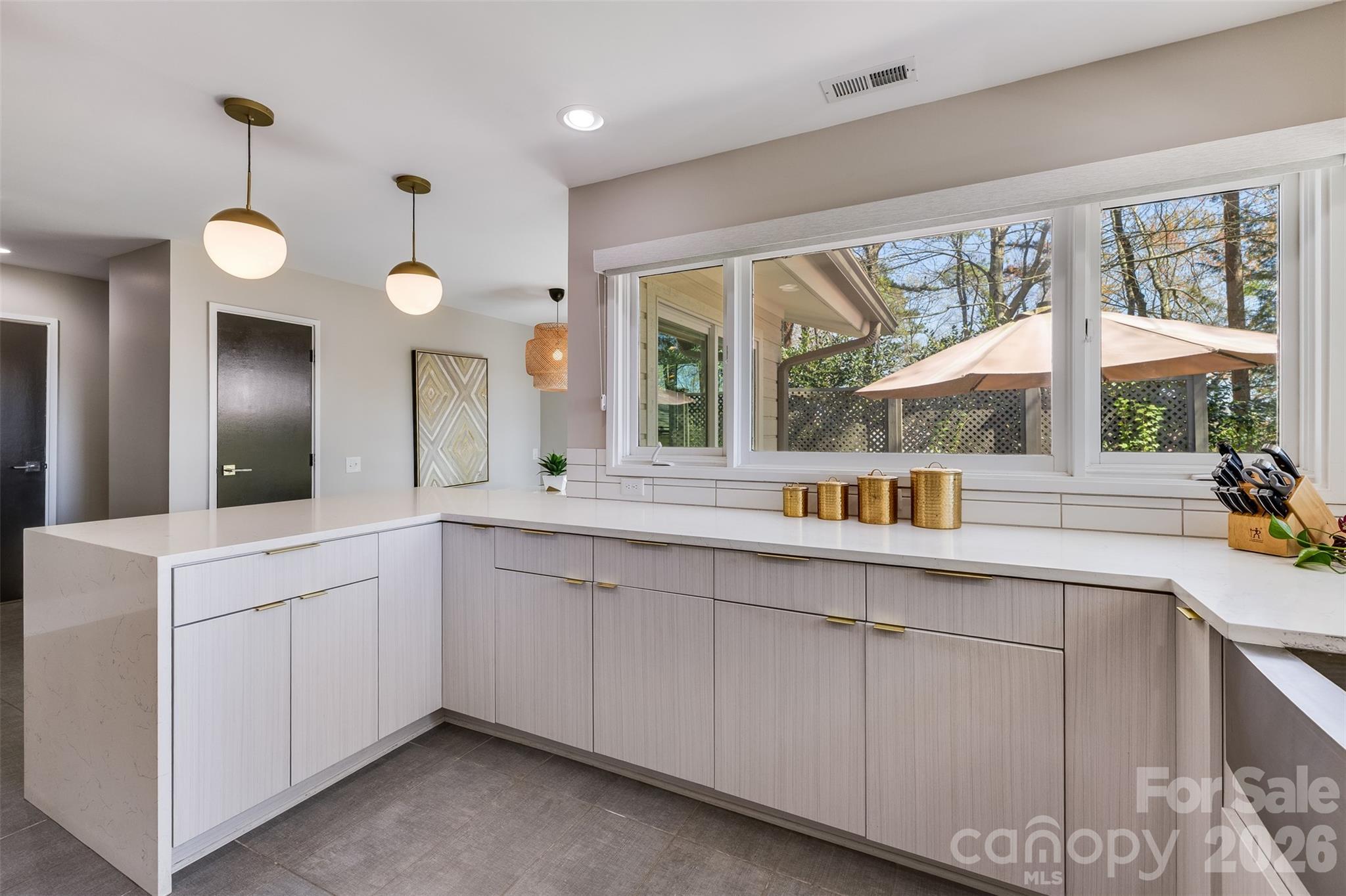 6 Pine Knoll Drive — Lake Wylie