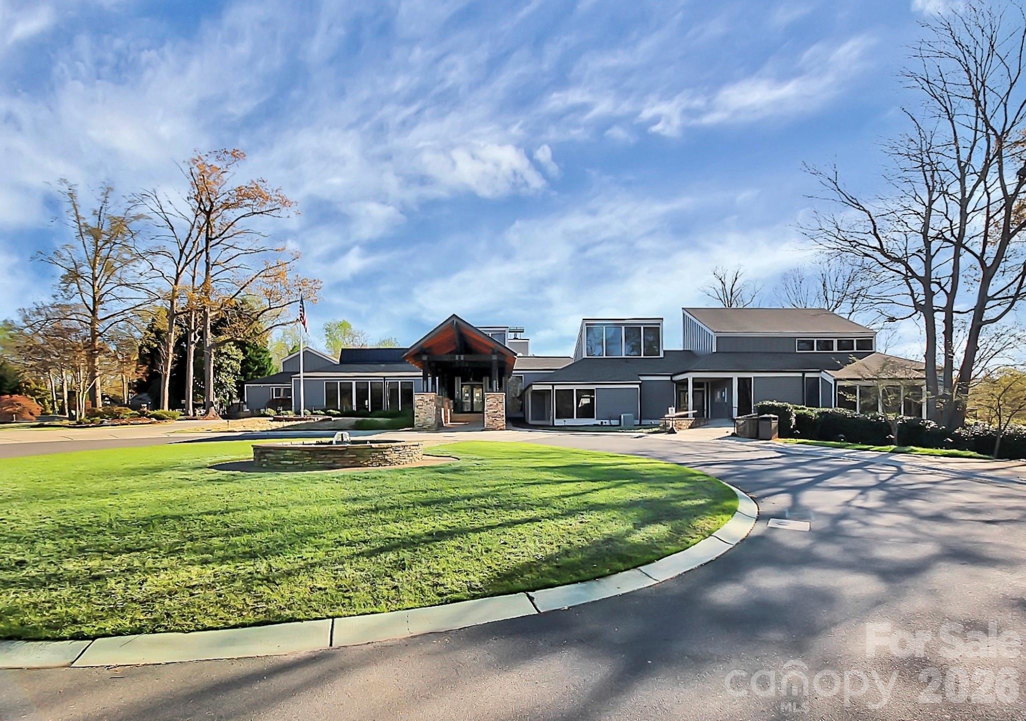 6 Pine Knoll Drive — Lake Wylie
