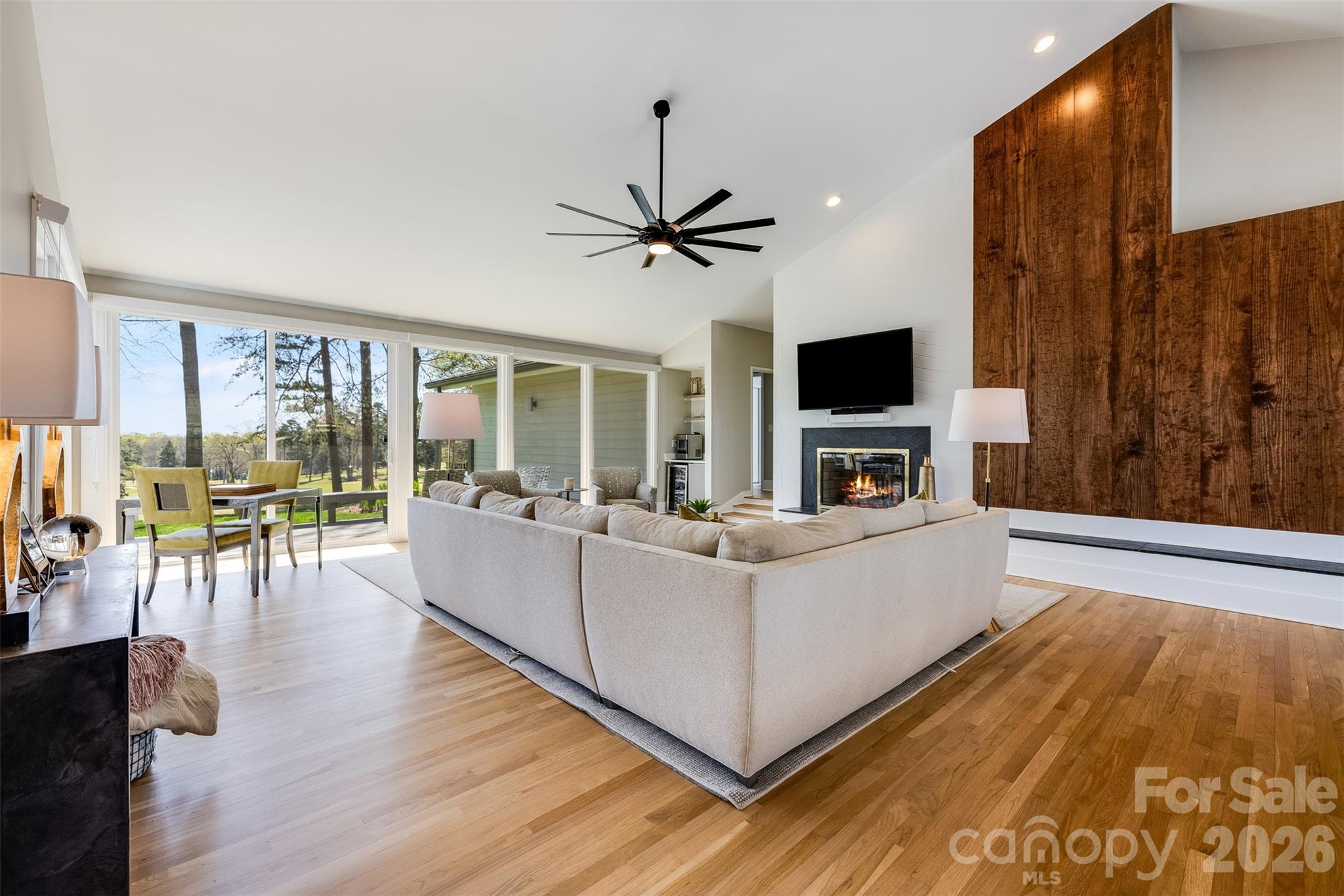 6 Pine Knoll Drive — Lake Wylie