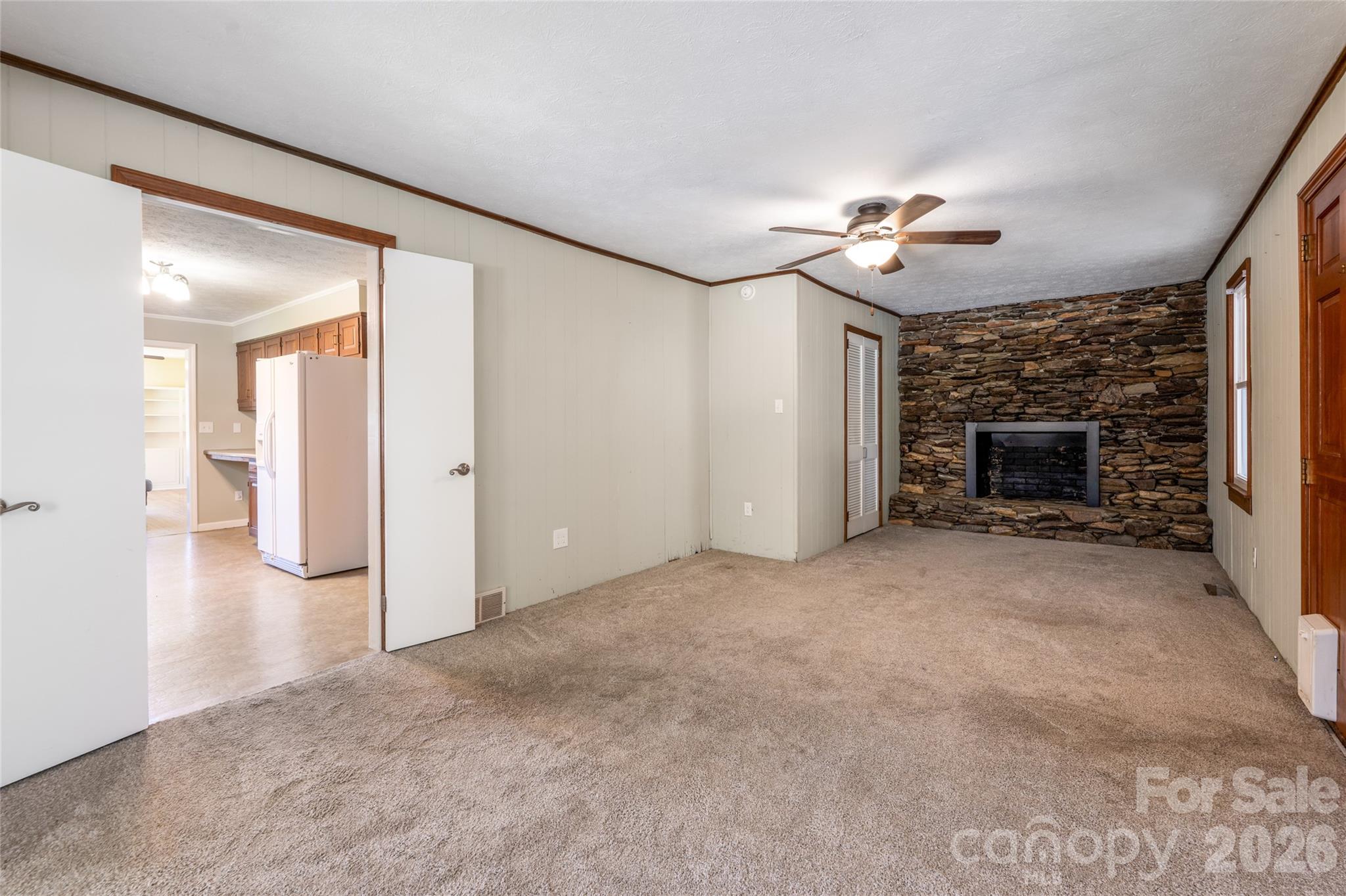 215 Browning Avenue — Hendersonville