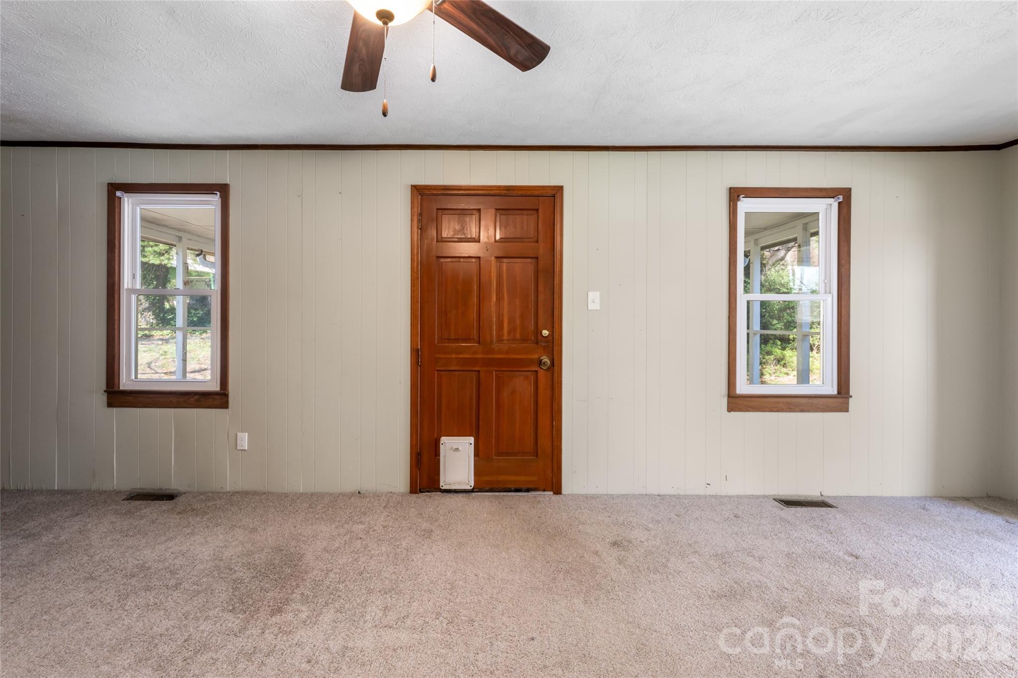 215 Browning Avenue — Hendersonville