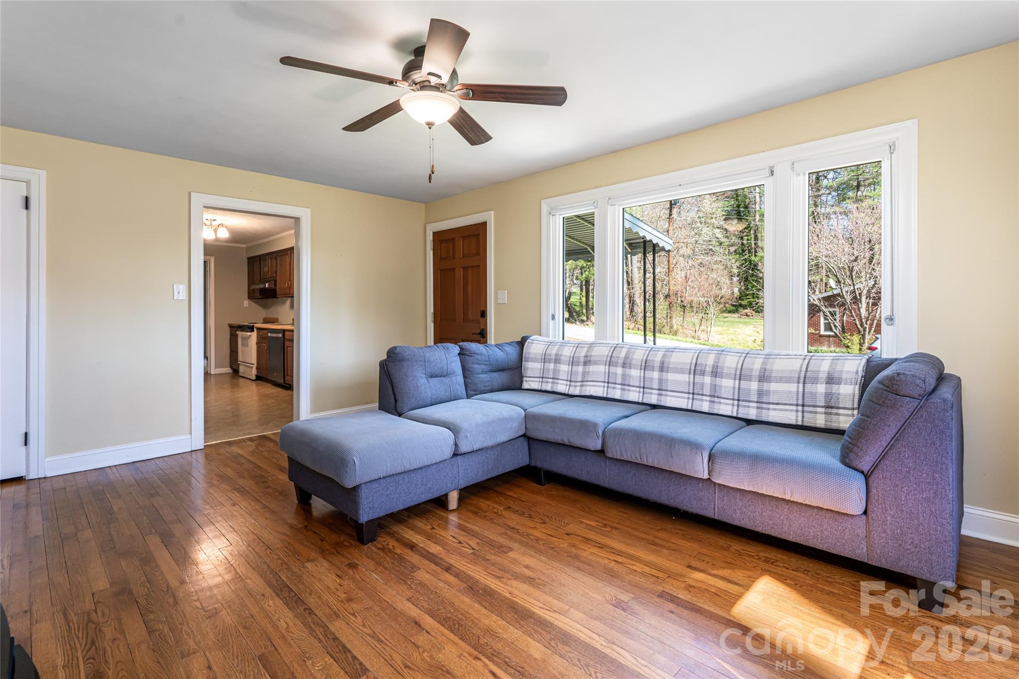 215 Browning Avenue — Hendersonville