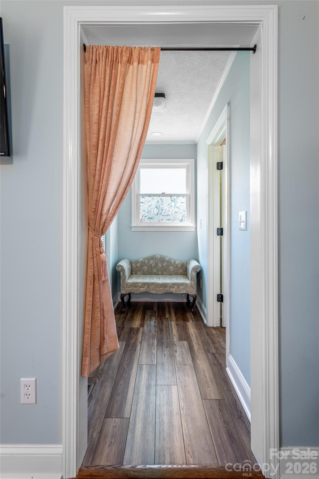 215 Browning Avenue — Hendersonville