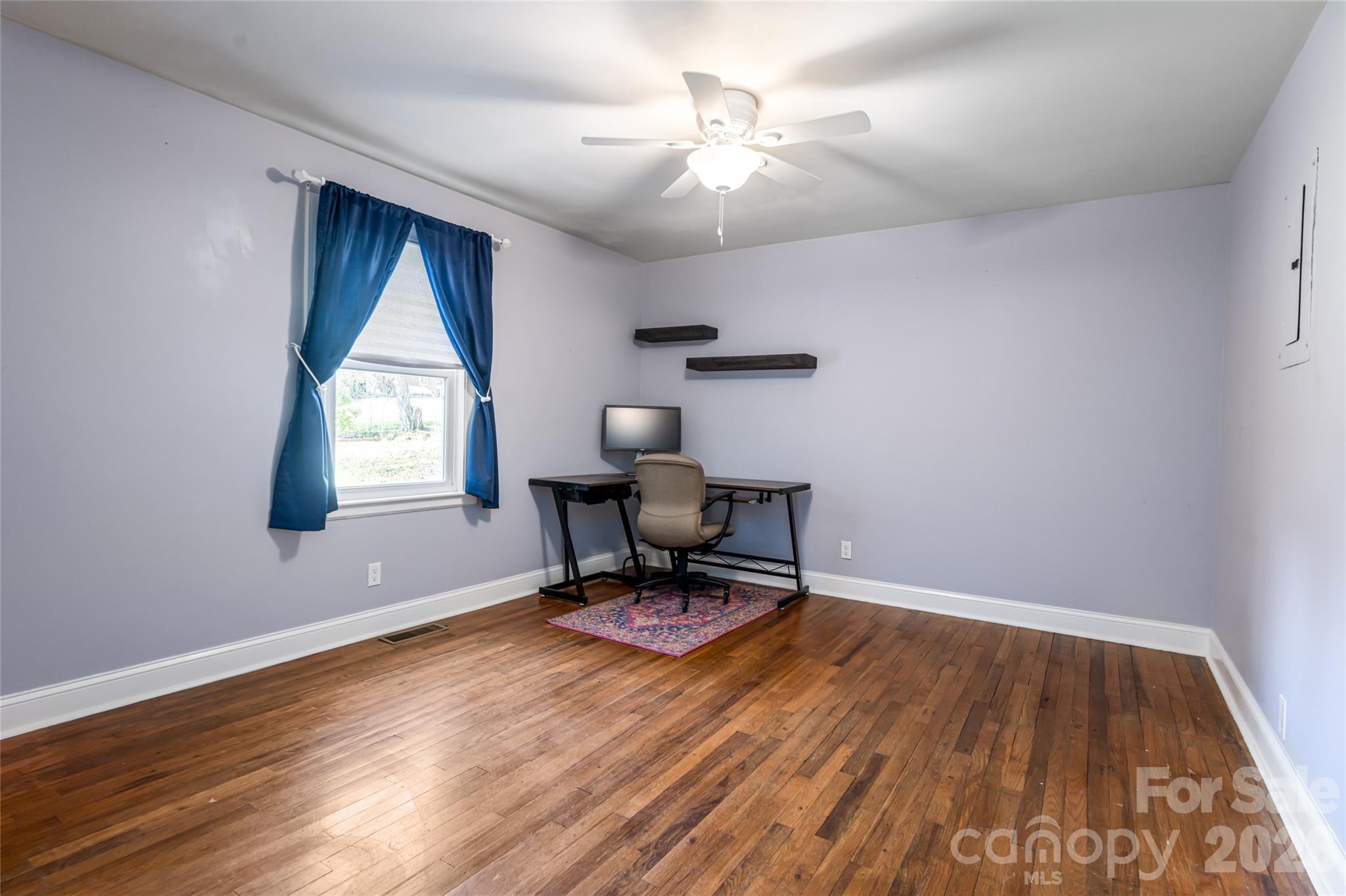 215 Browning Avenue — Hendersonville
