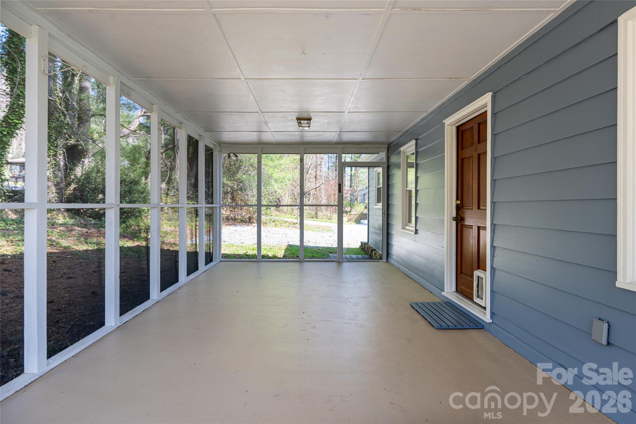 215 Browning Avenue — Hendersonville