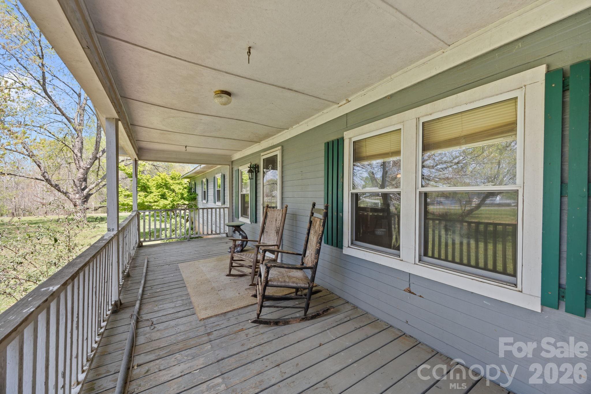 700 Patterson Farm Road — Mooresville