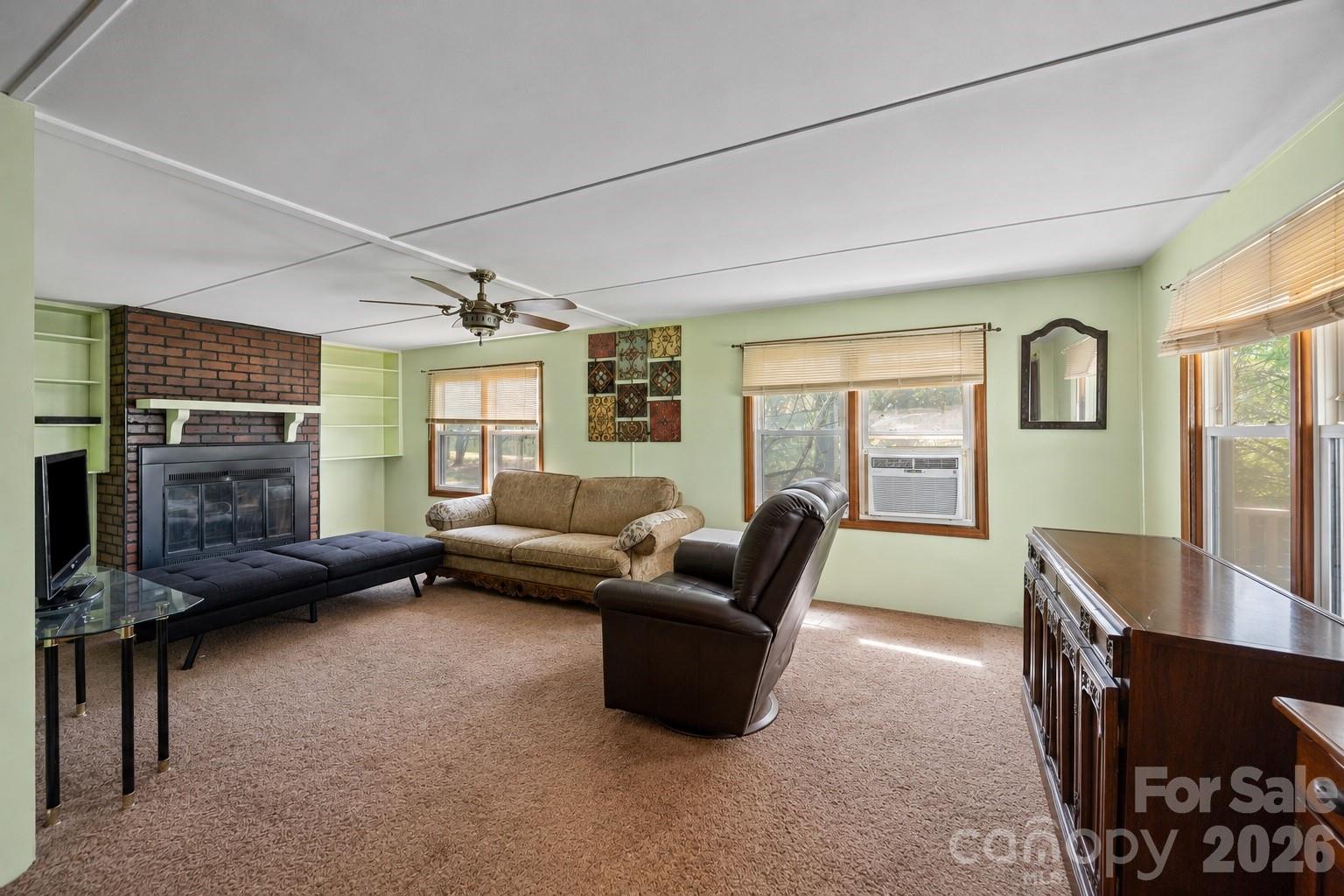700 Patterson Farm Road — Mooresville