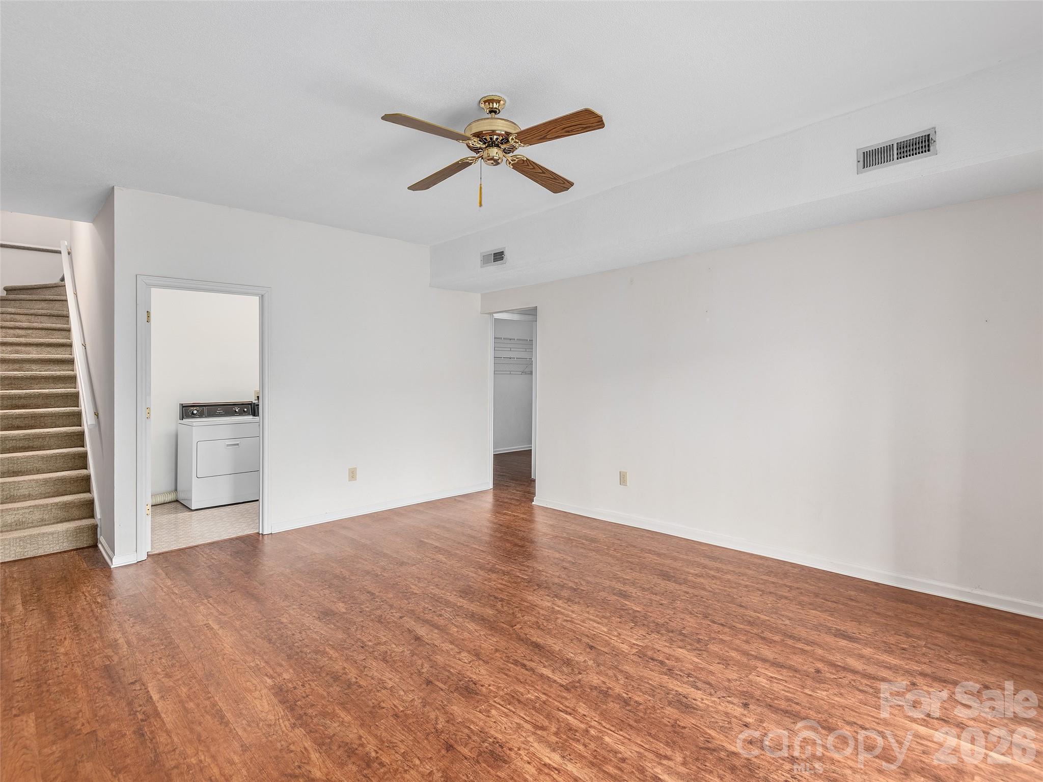 20 Cedarcliff Circle — Asheville