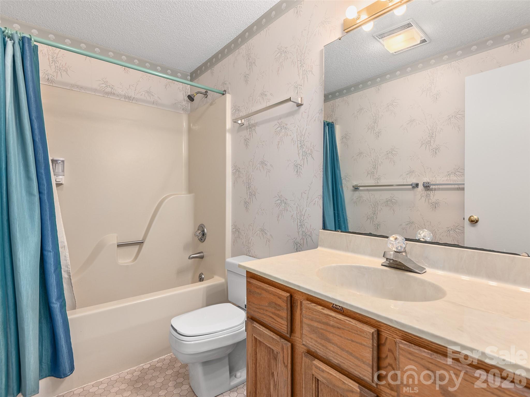 20 Cedarcliff Circle — Asheville