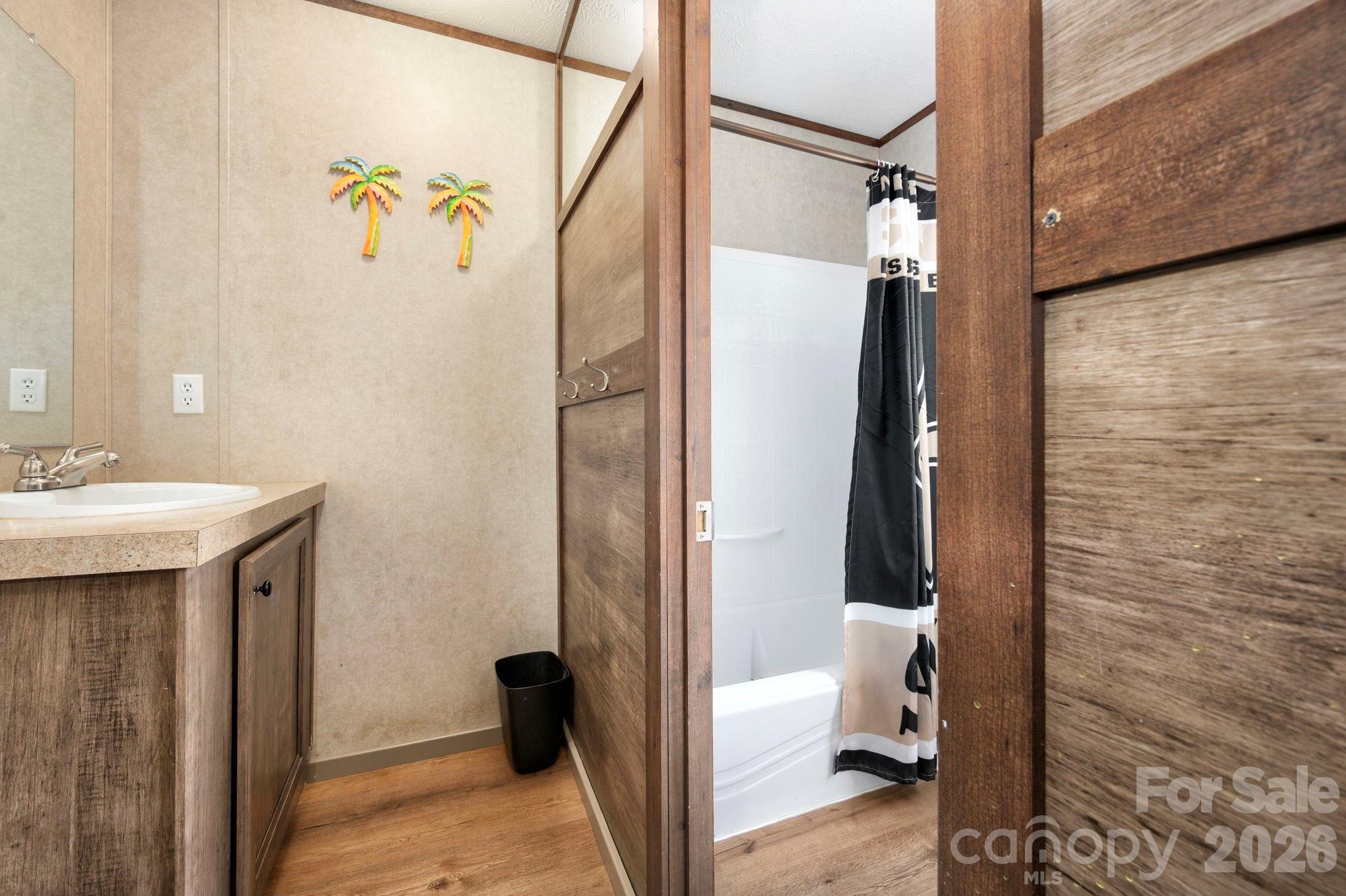 1064 Deer Chase Circle — Cedar Mountain