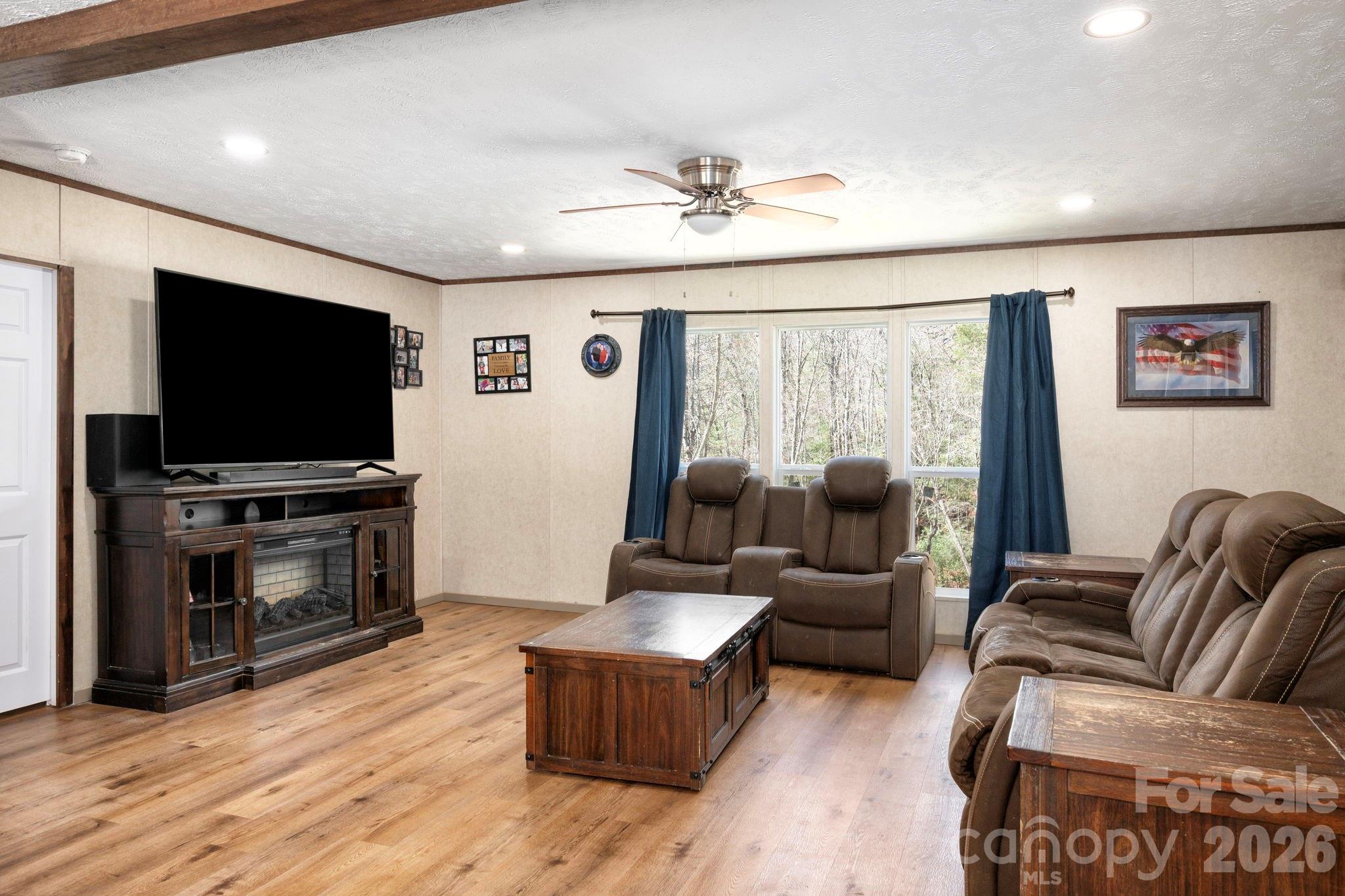 1064 Deer Chase Circle — Cedar Mountain