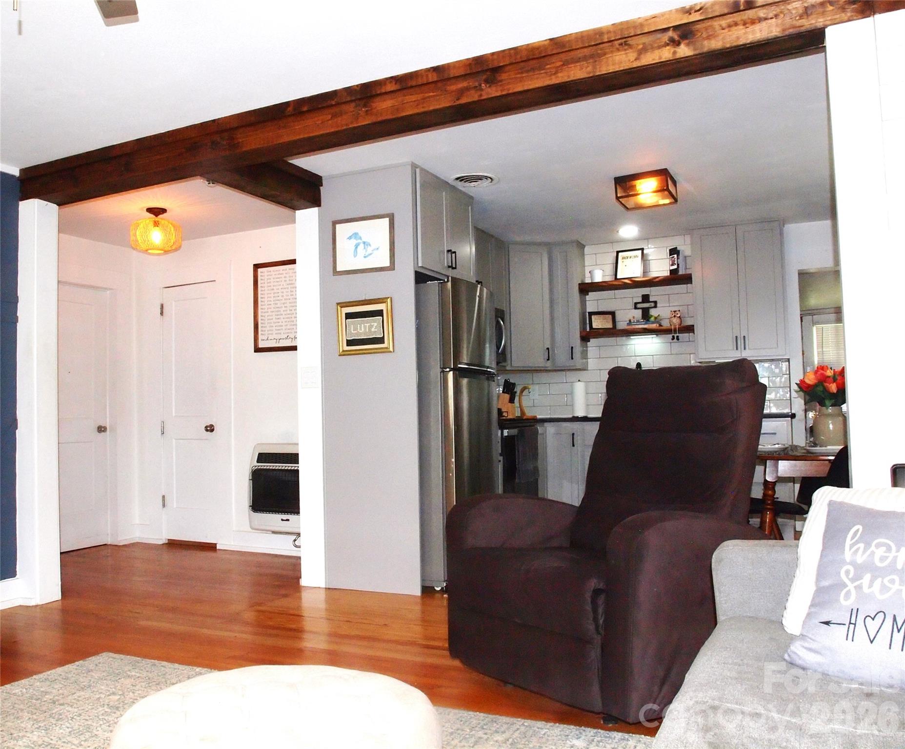 316 Hazelwood Avenue — Waynesville
