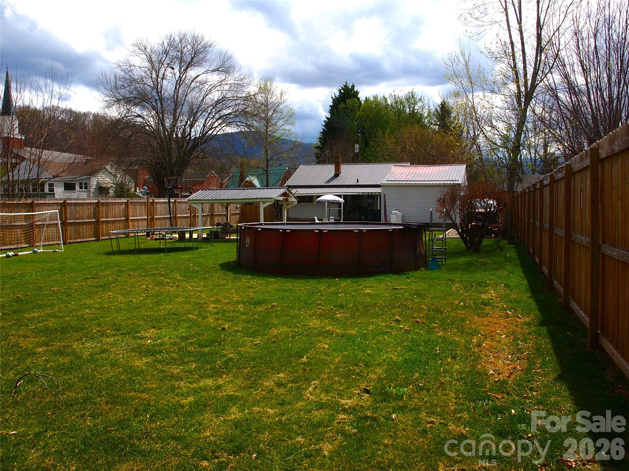 316 Hazelwood Avenue — Waynesville