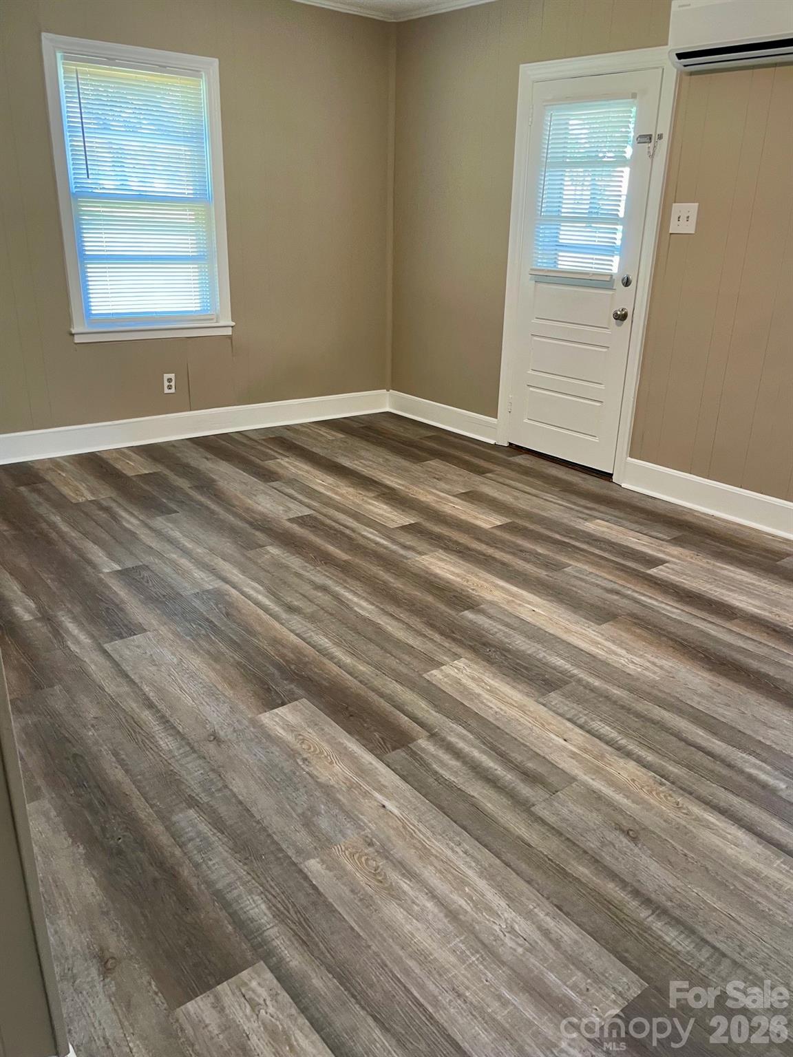 210 & 208 Munn Road — Fort Mill