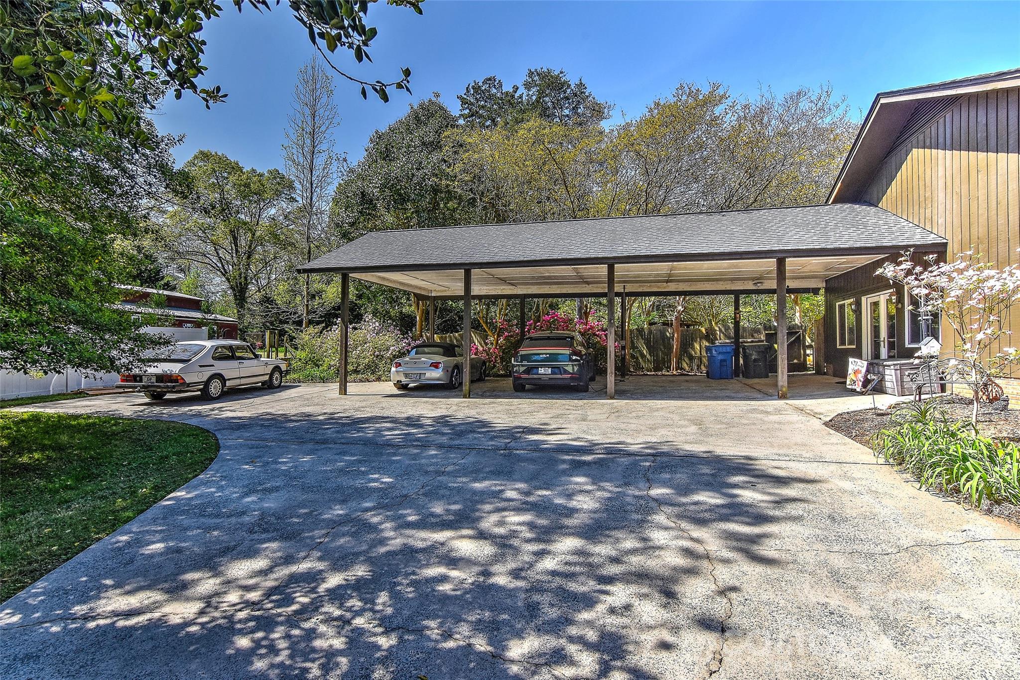 3329 Rusty Court — Charlotte