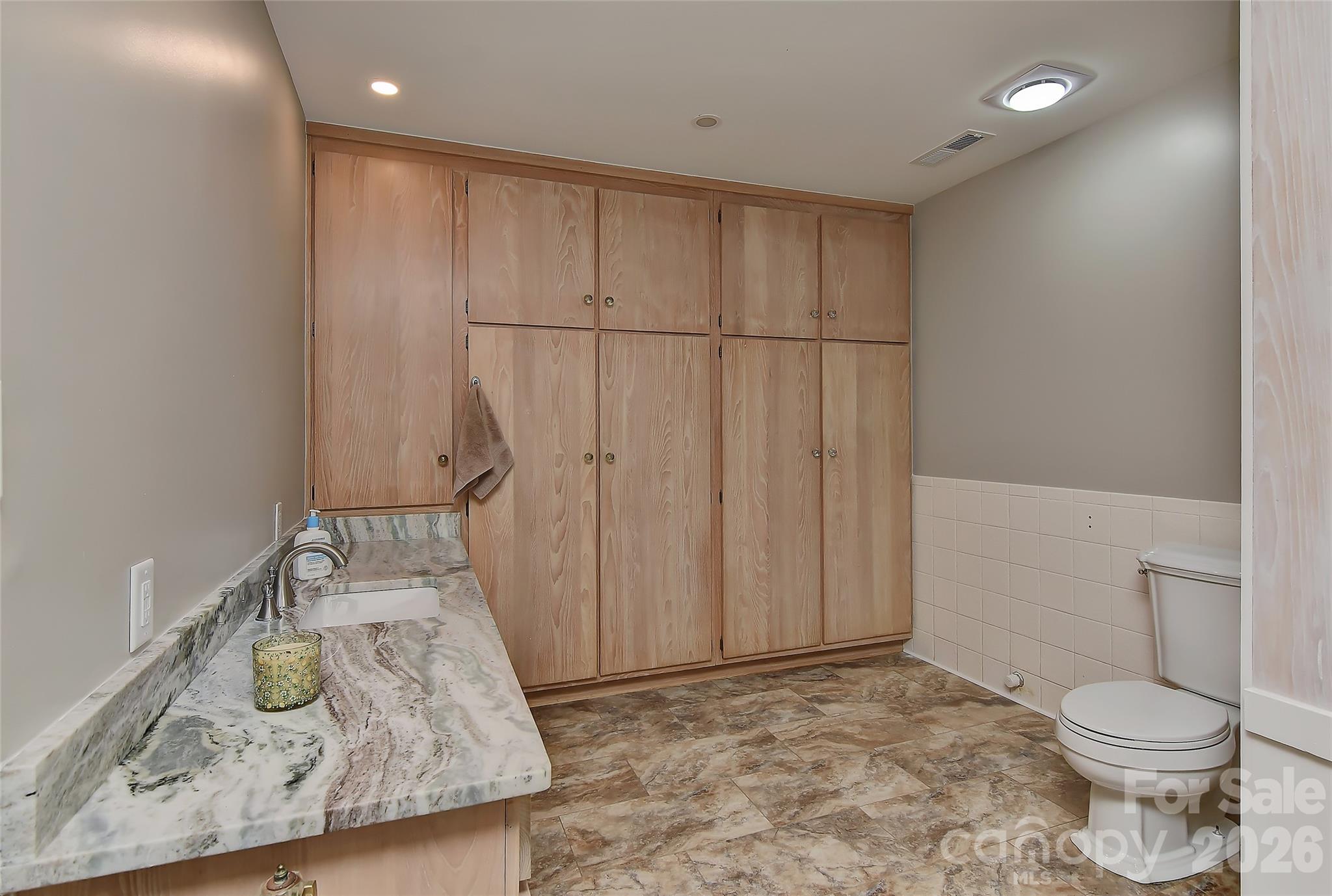 3329 Rusty Court — Charlotte
