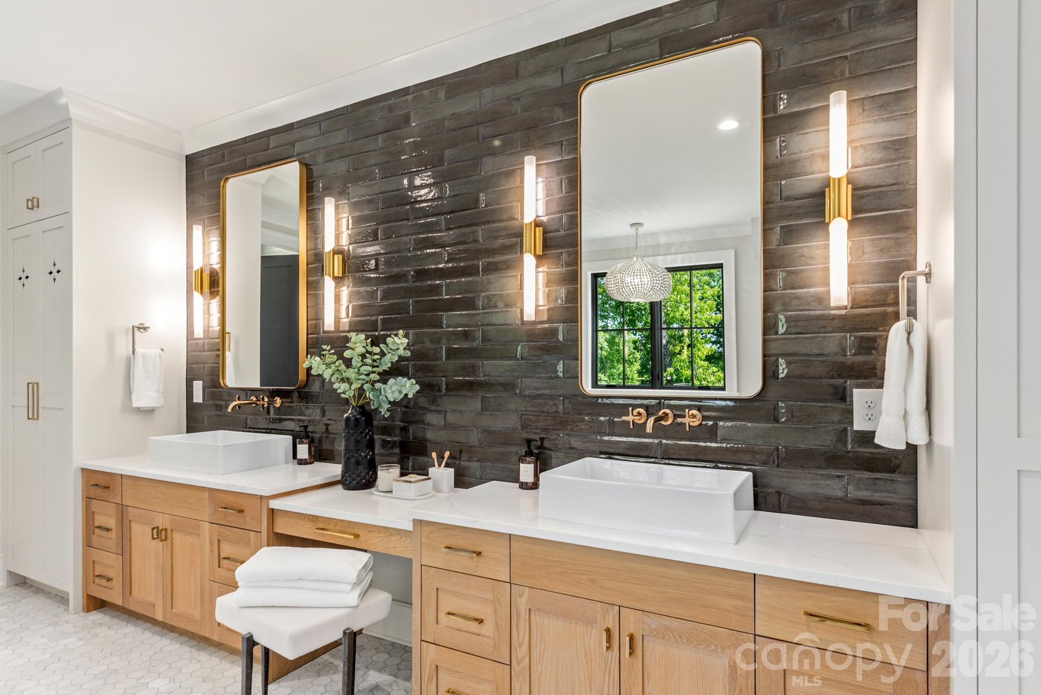 4110 Melchor Avenue — Charlotte