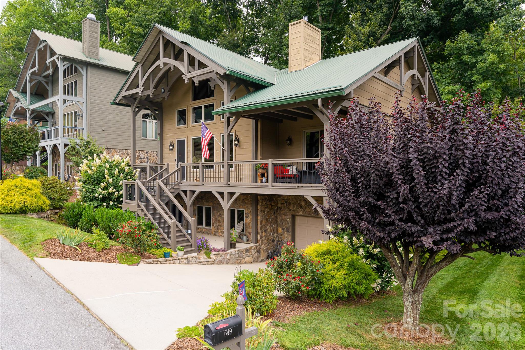 649 Panoramic Loop — Maggie Valley