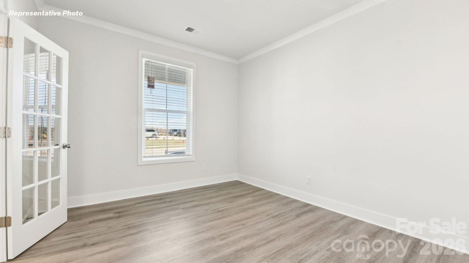 232 Miramar Drive — York