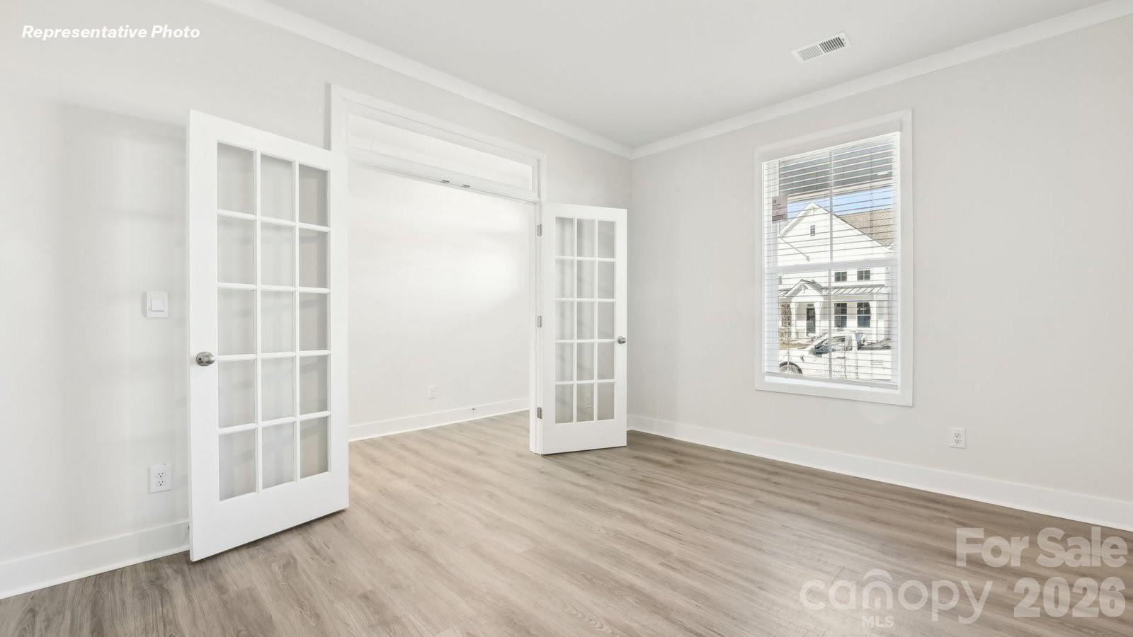 232 Miramar Drive — York