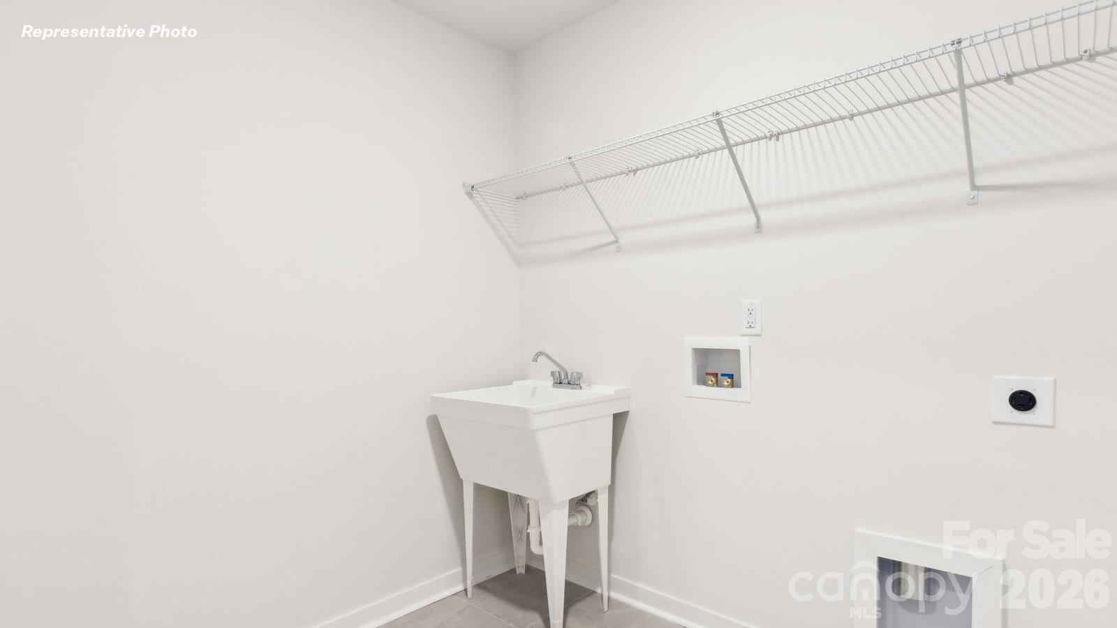 232 Miramar Drive — York