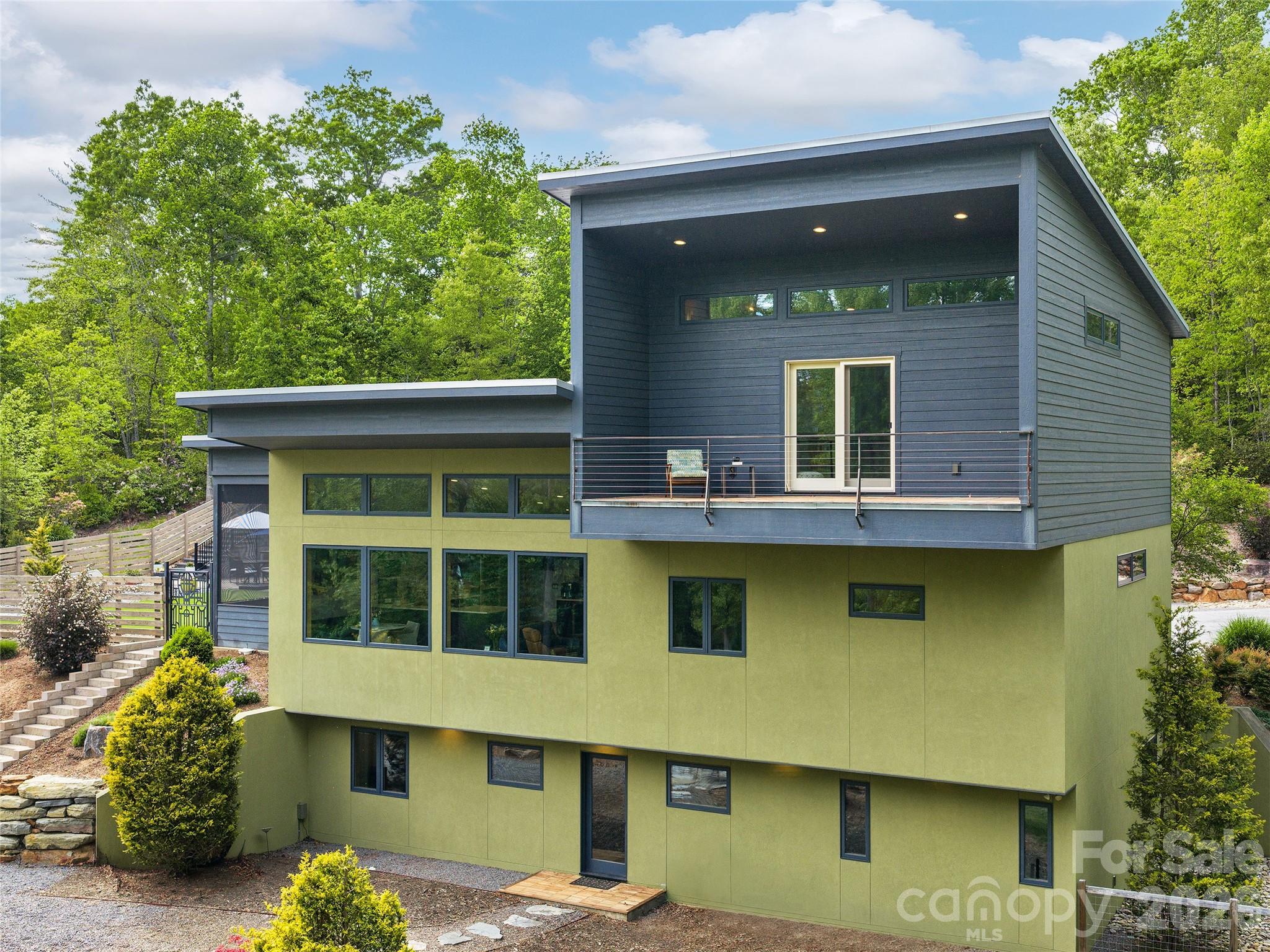 15 Sourwood Lane — Fletcher
