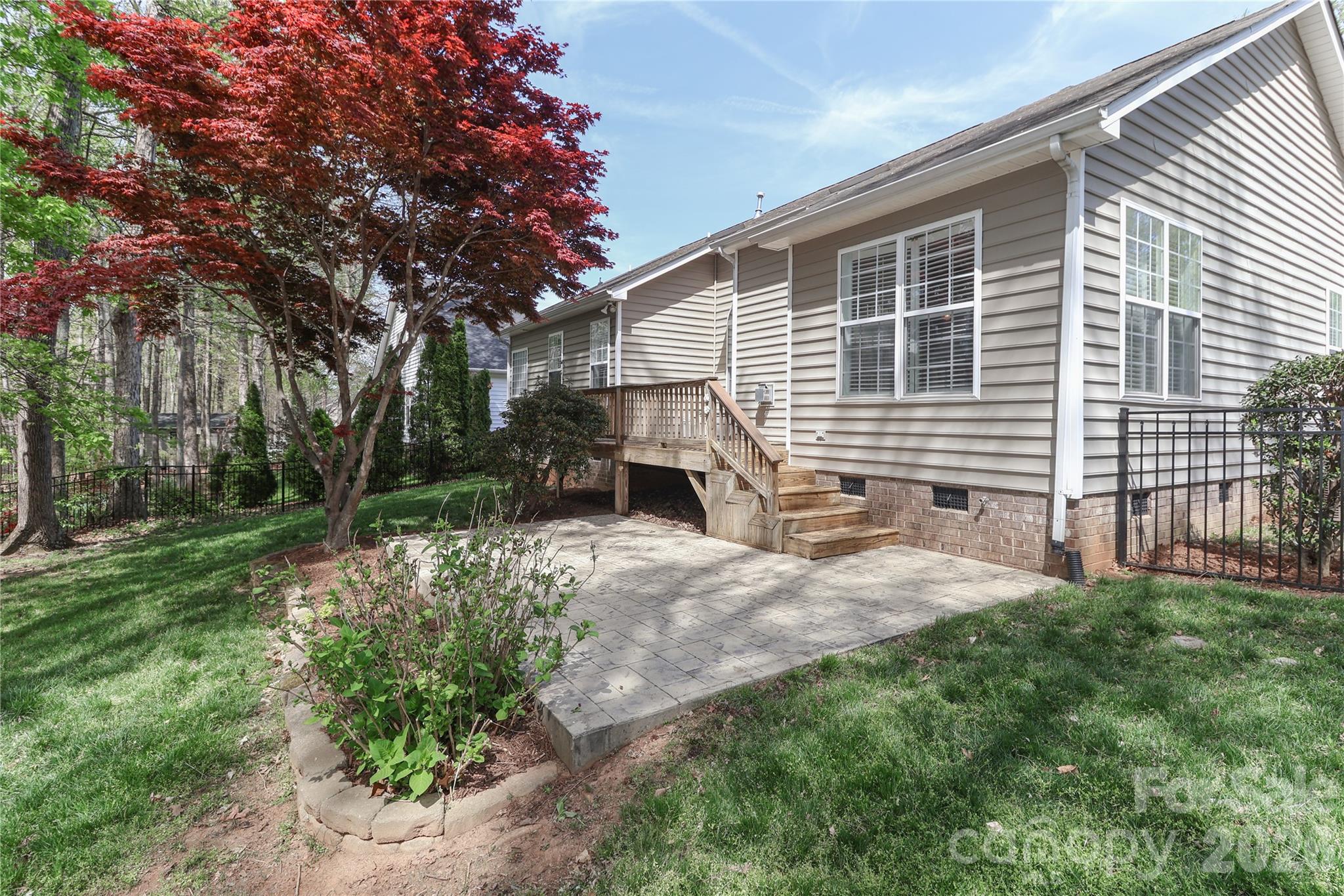 158 Forest Walk Way — Mooresville