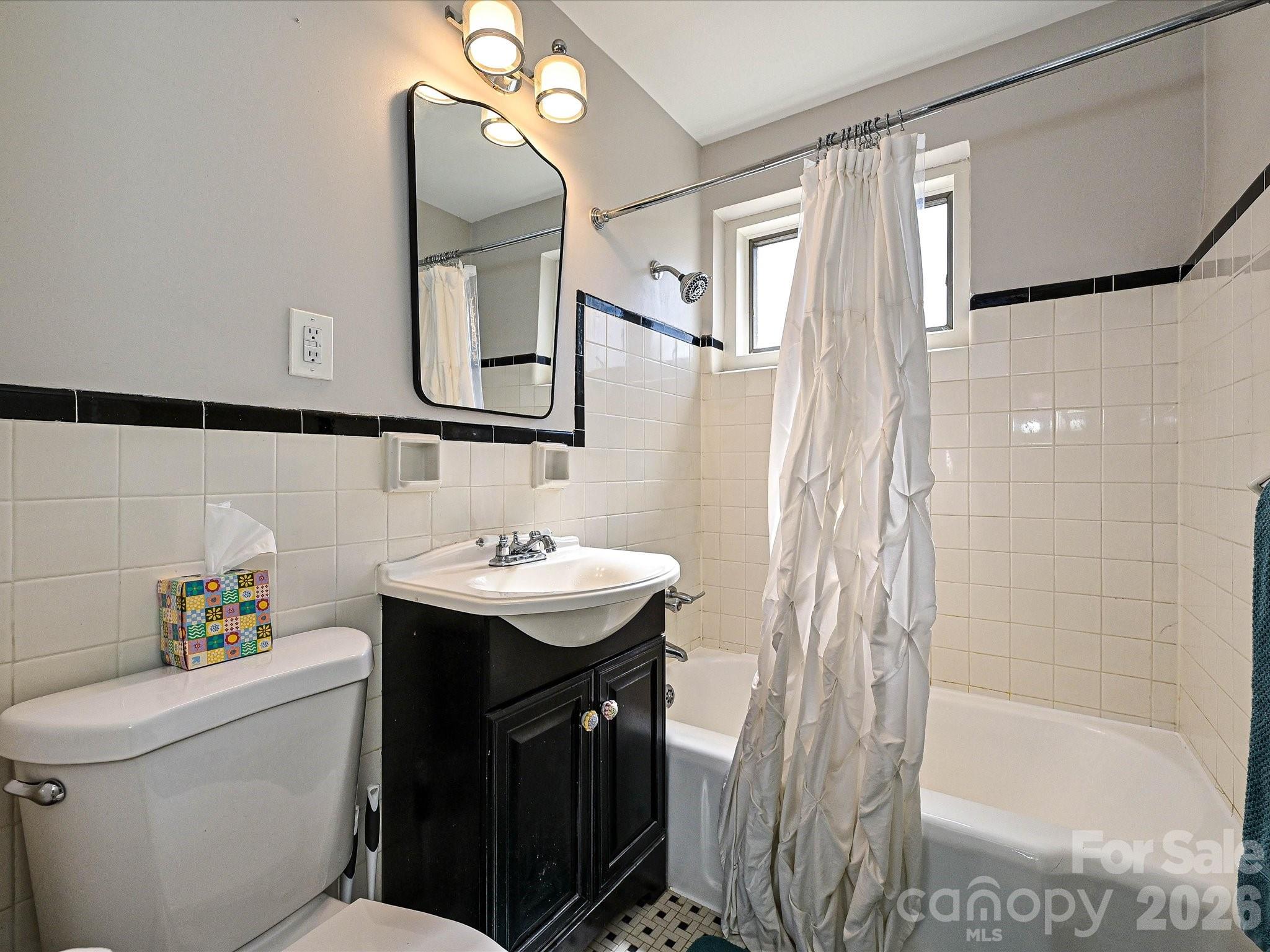 201 N Dotger Avenue #C9 — Charlotte