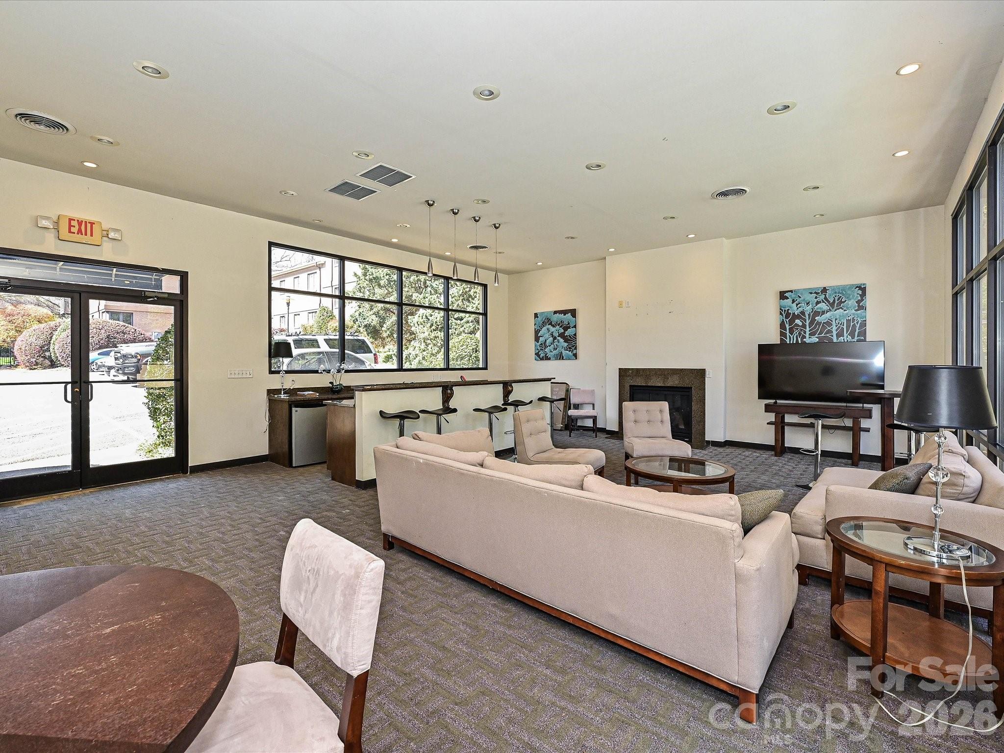 201 N Dotger Avenue #C9 — Charlotte
