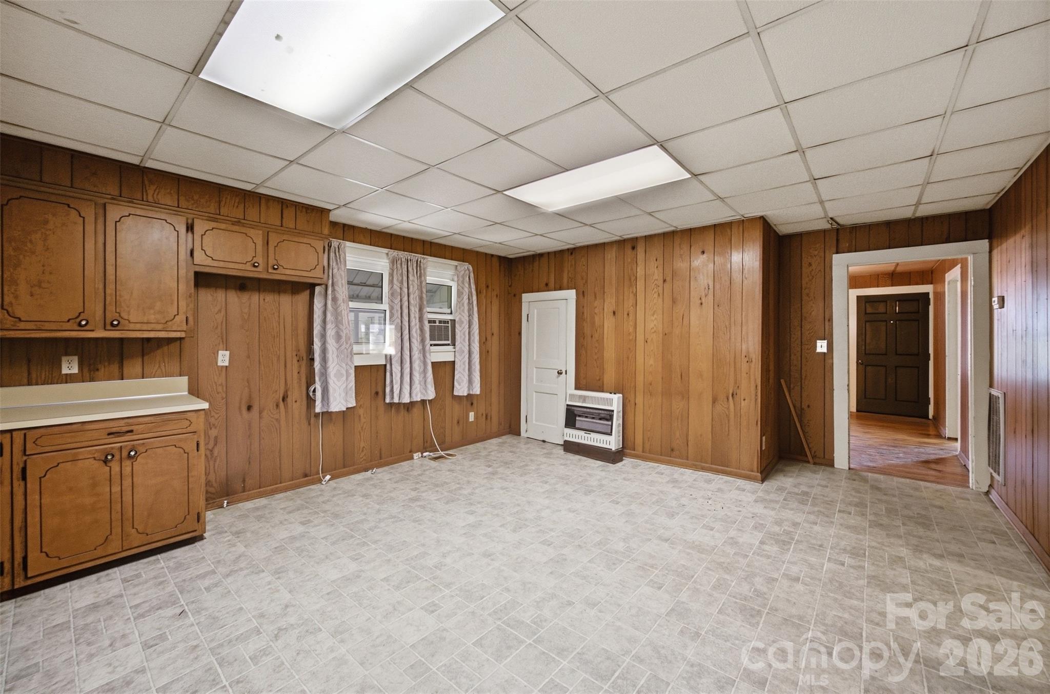 303 2nd Street — Stanley