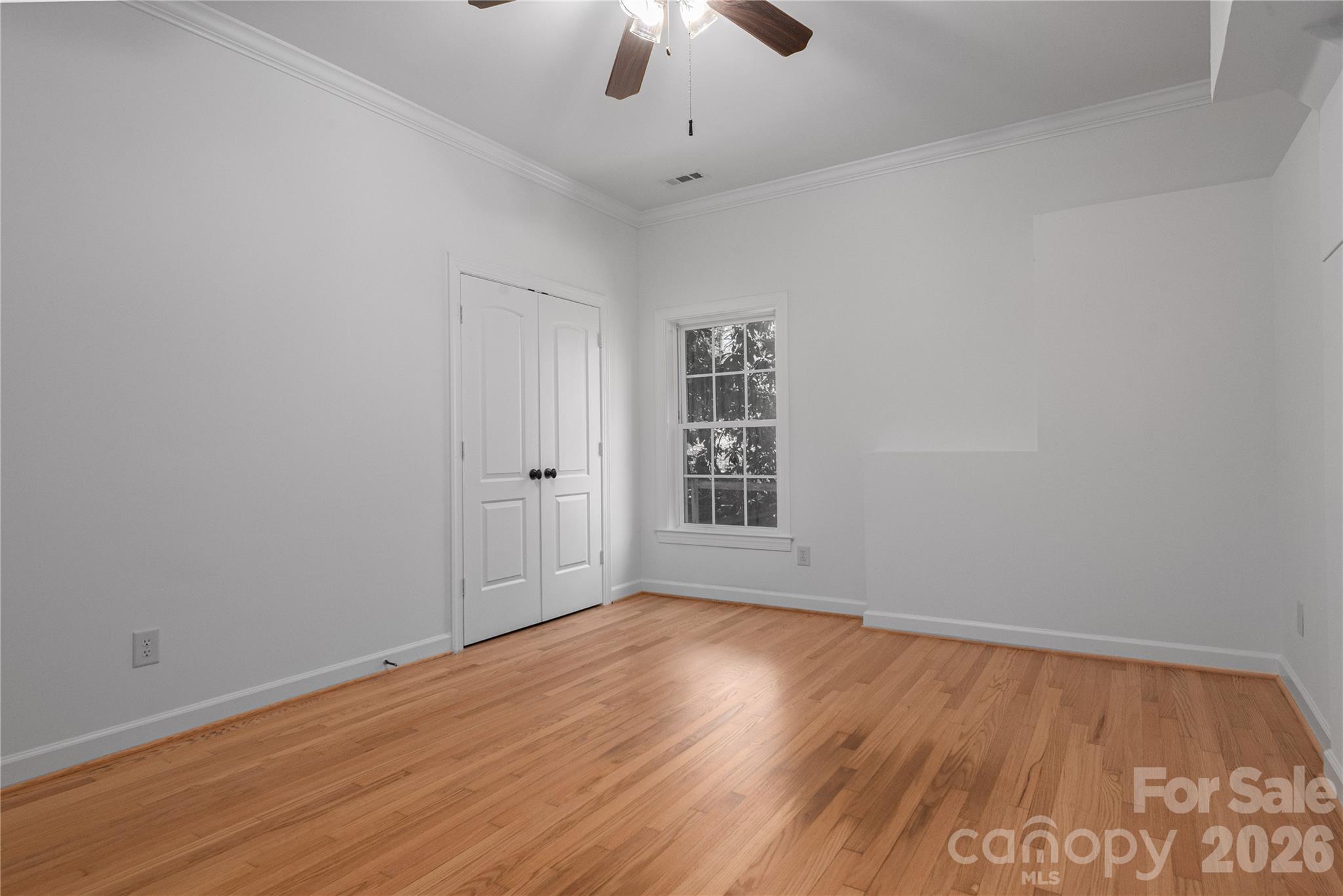 939 Linda Lane — Charlotte