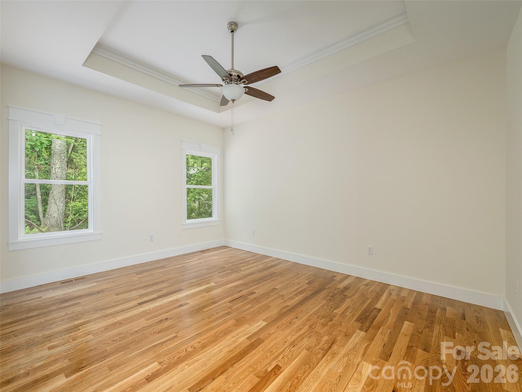 366 Mistletoe Trail — Hendersonville