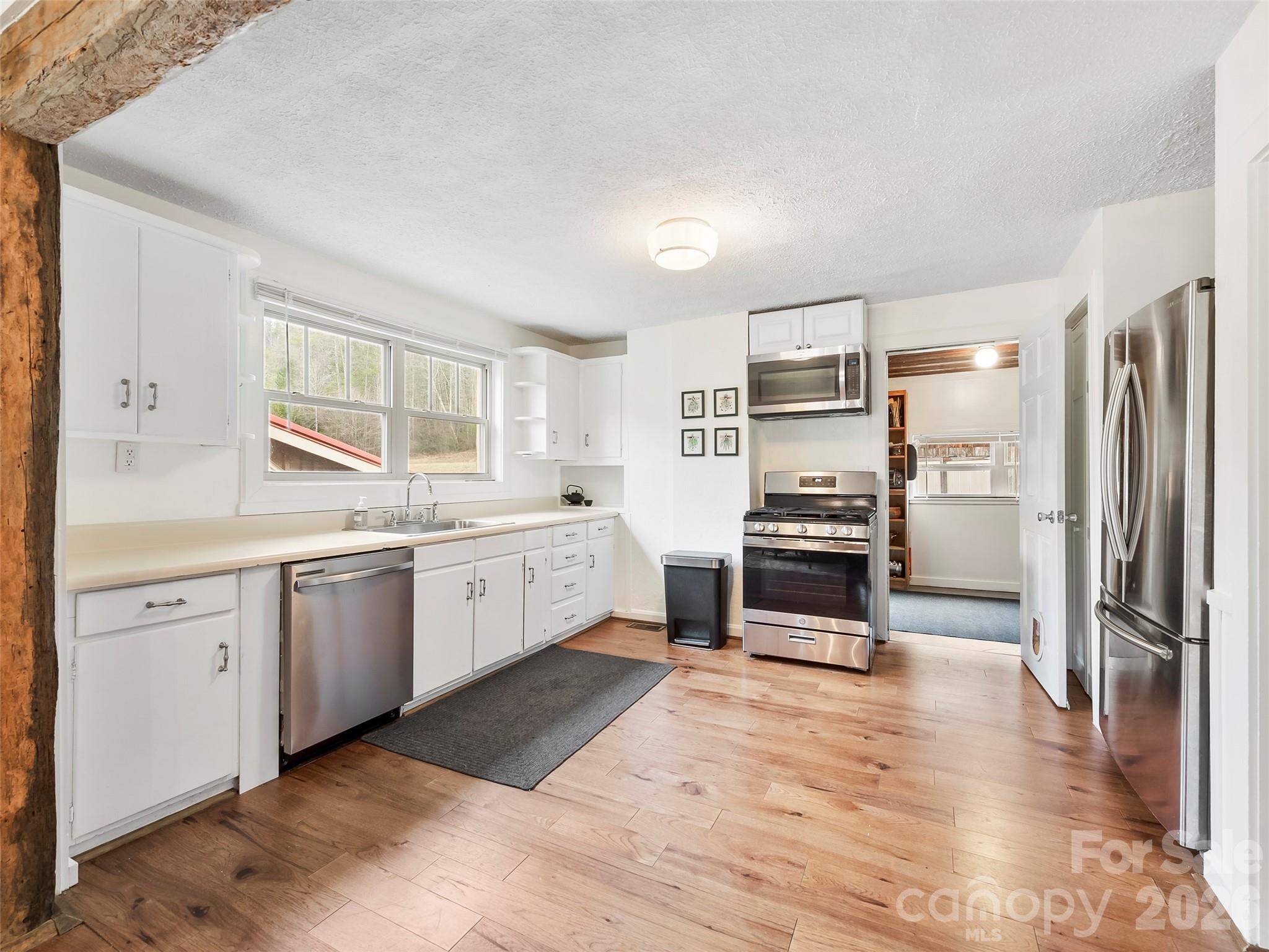 58 Guntertown Road — Marshall