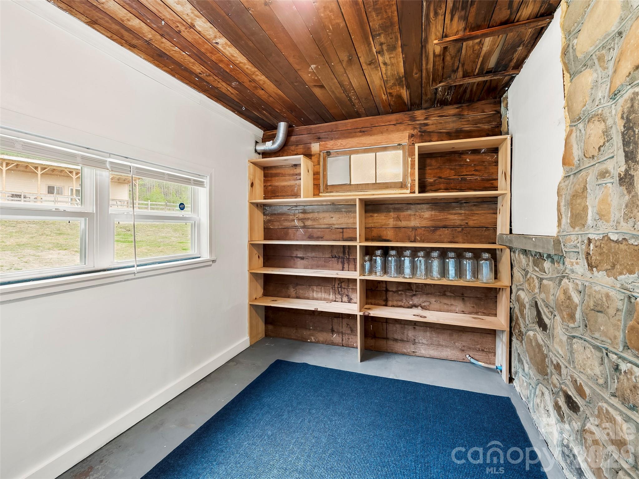 58 Guntertown Road — Marshall