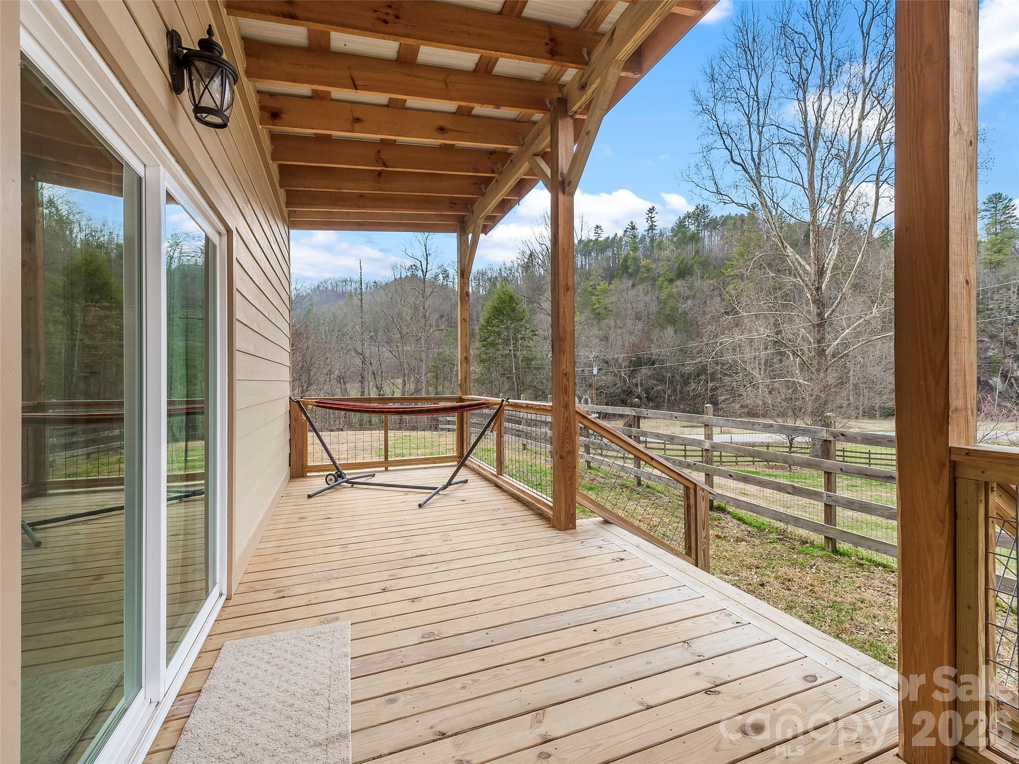 58 Guntertown Road — Marshall