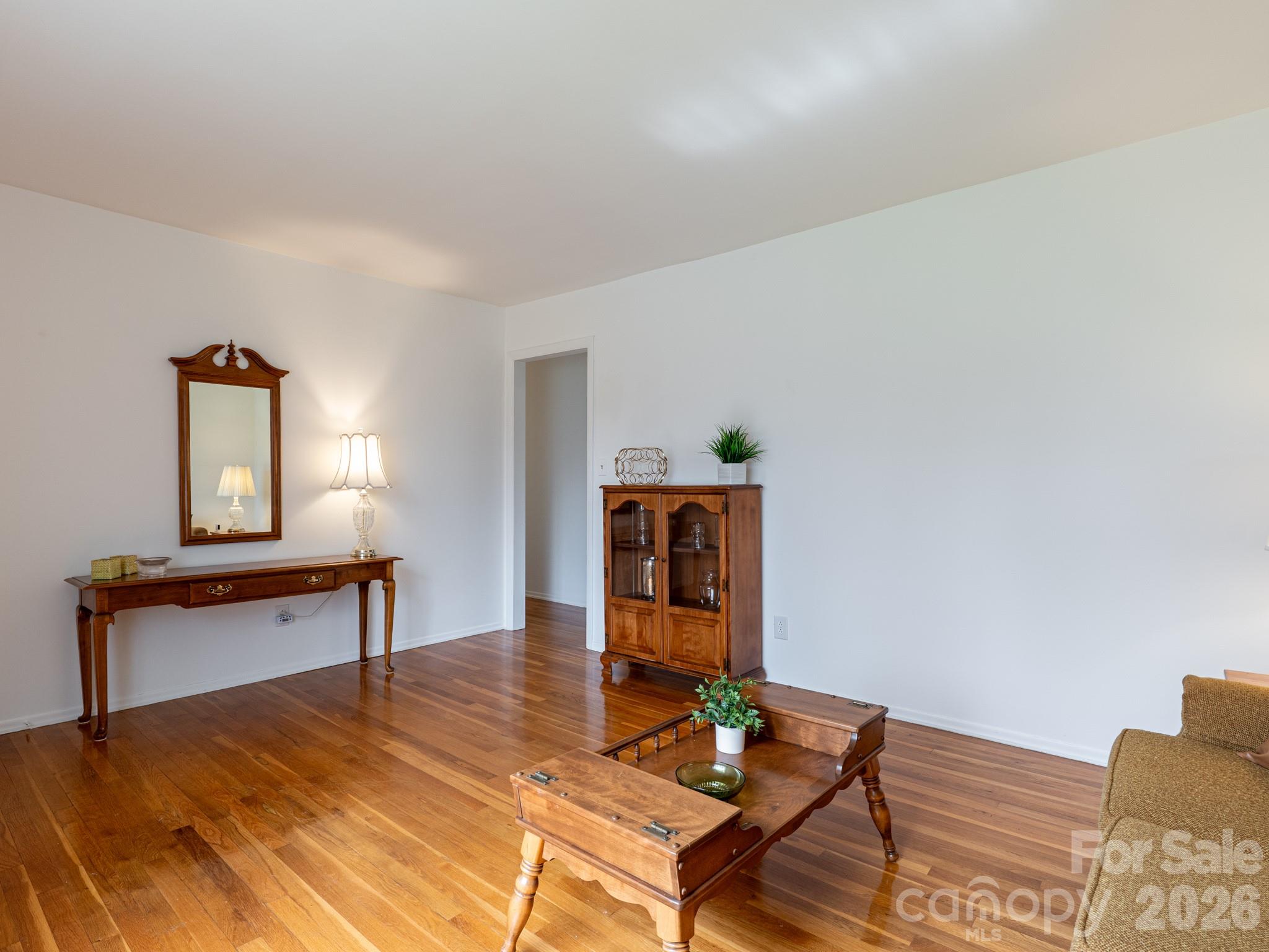 56 Skyview Terrace — Asheville