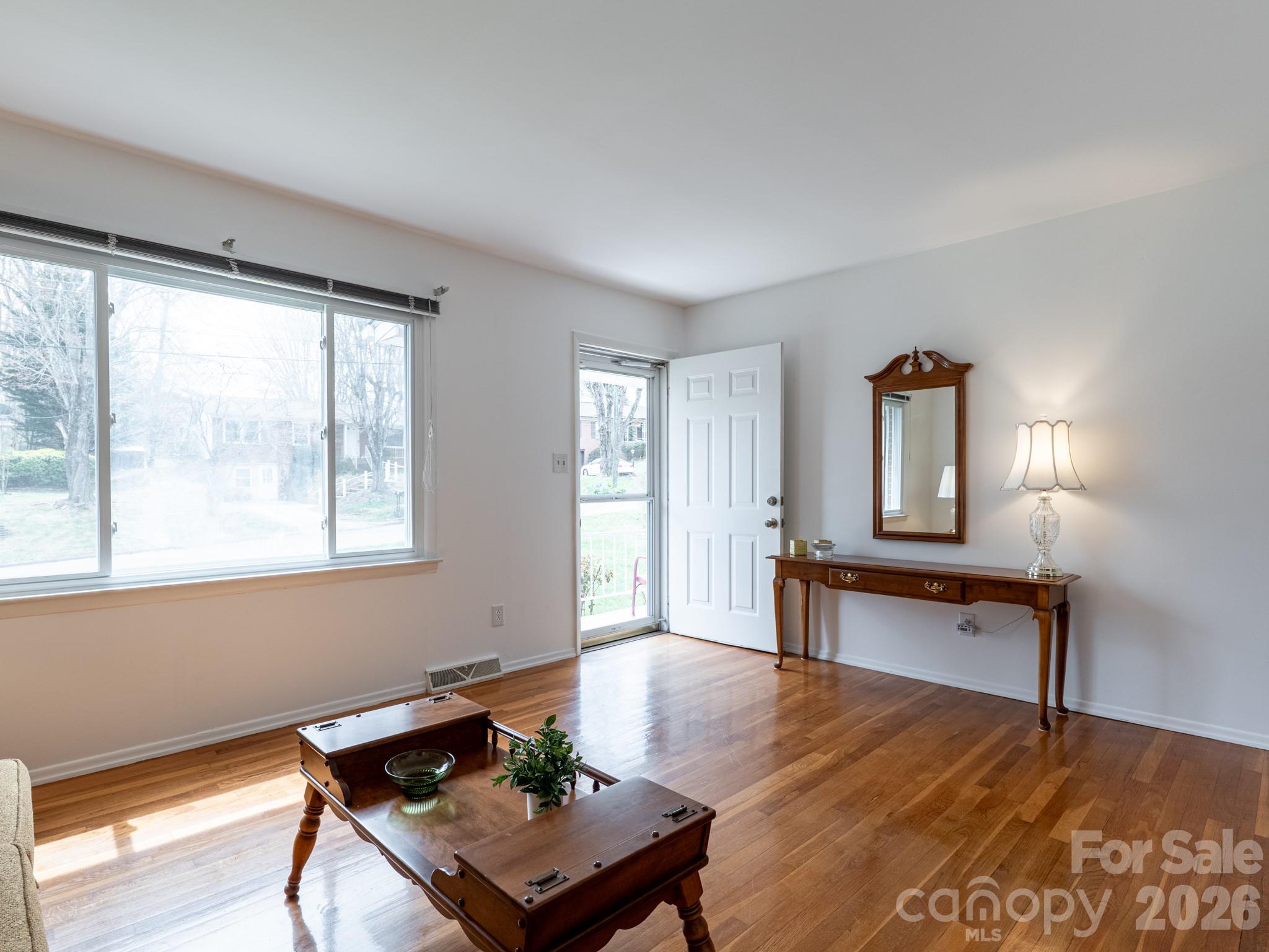 56 Skyview Terrace — Asheville