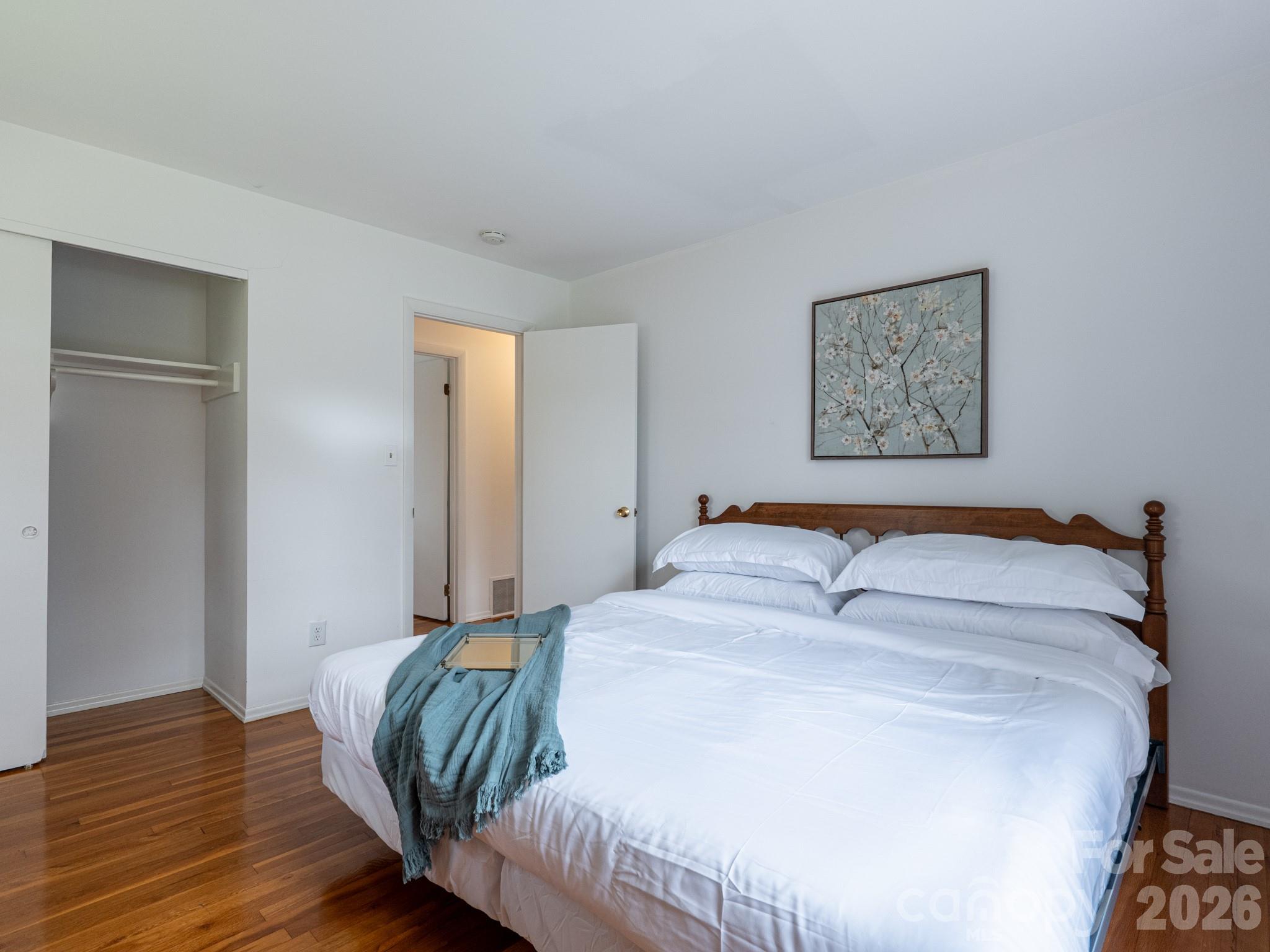 56 Skyview Terrace — Asheville