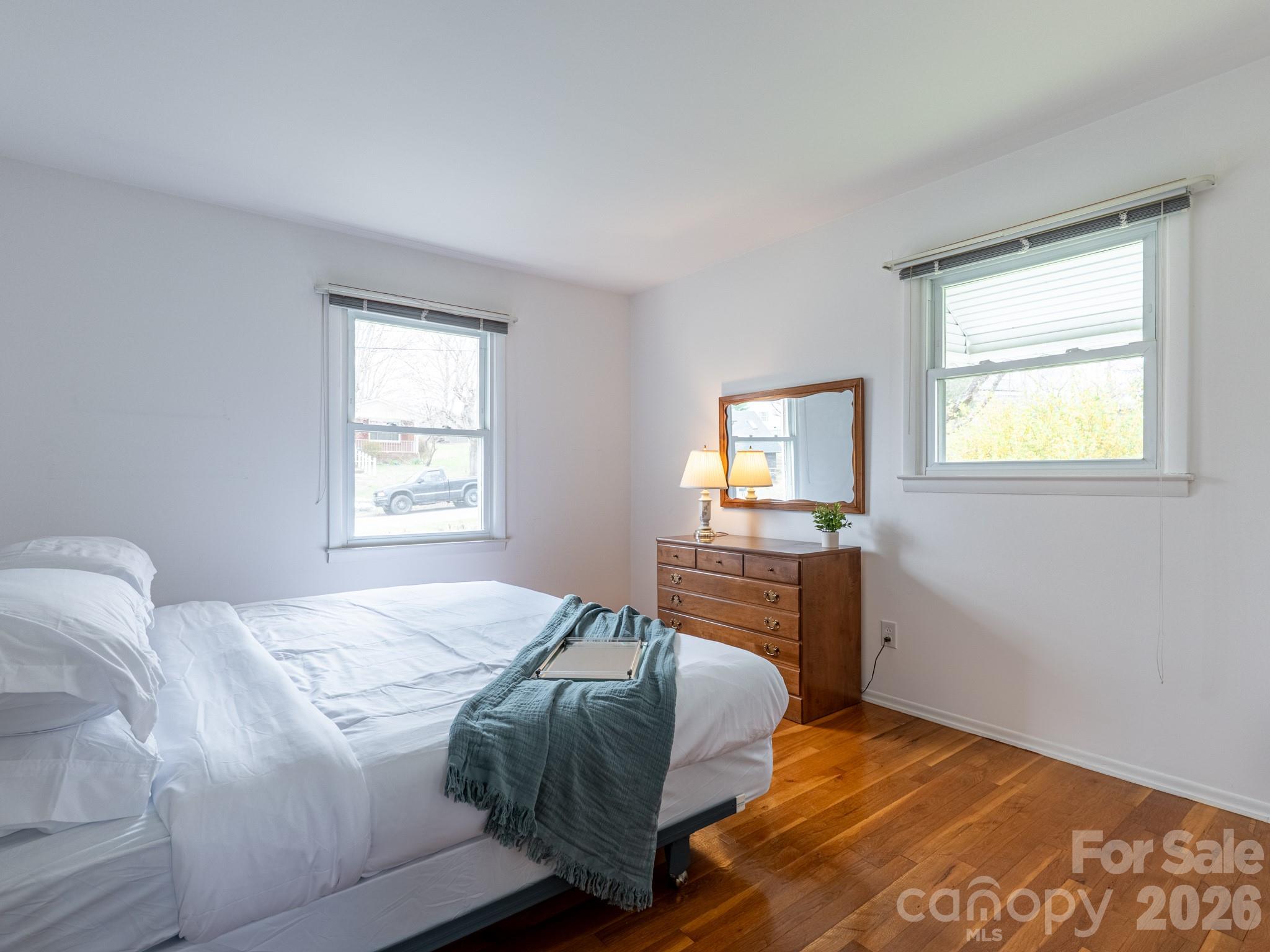 56 Skyview Terrace — Asheville
