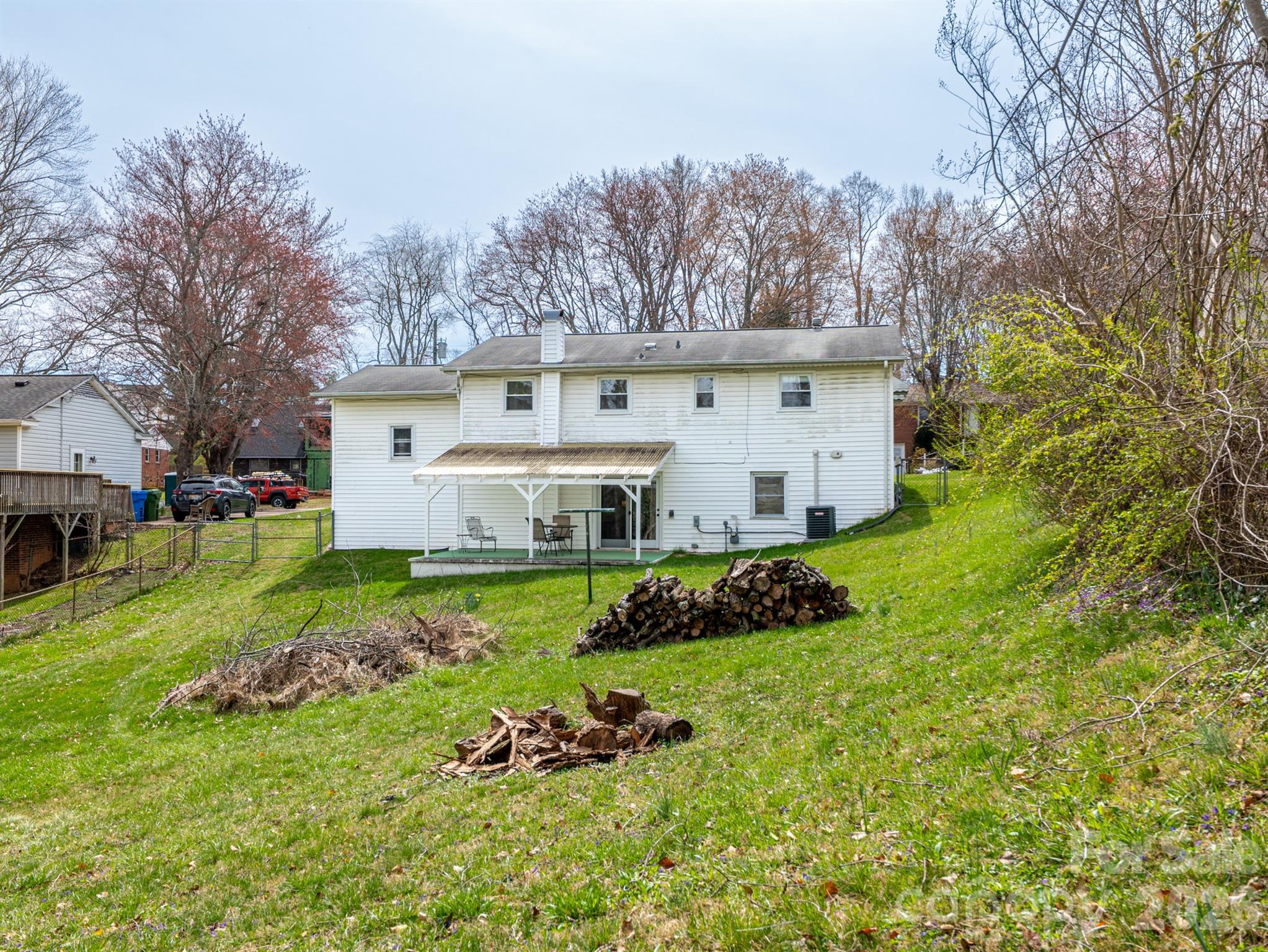 56 Skyview Terrace — Asheville