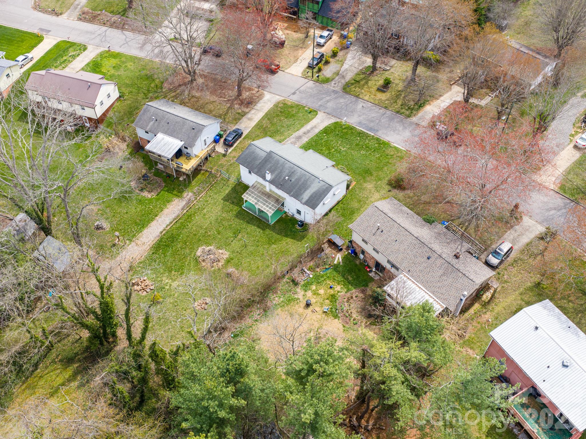 56 Skyview Terrace — Asheville