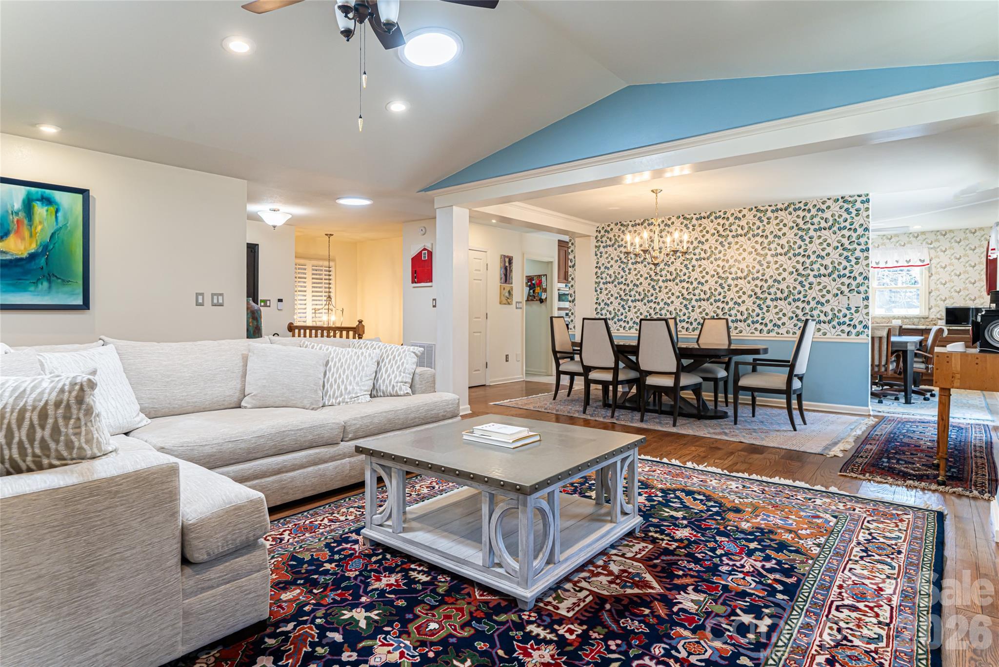 106 Oak Hollow Court — Asheville