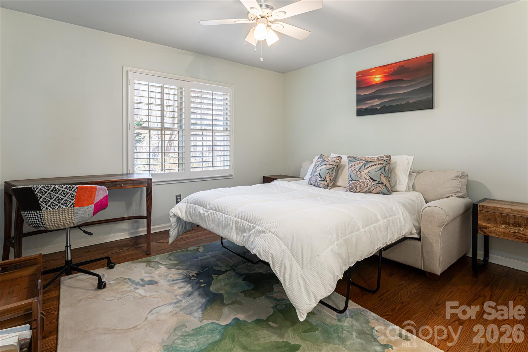 106 Oak Hollow Court — Asheville