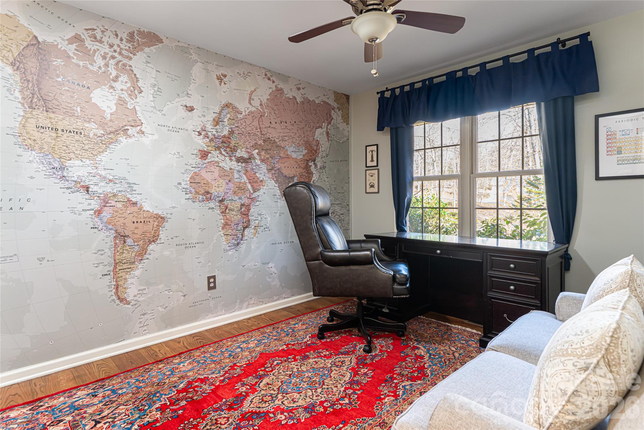 106 Oak Hollow Court — Asheville