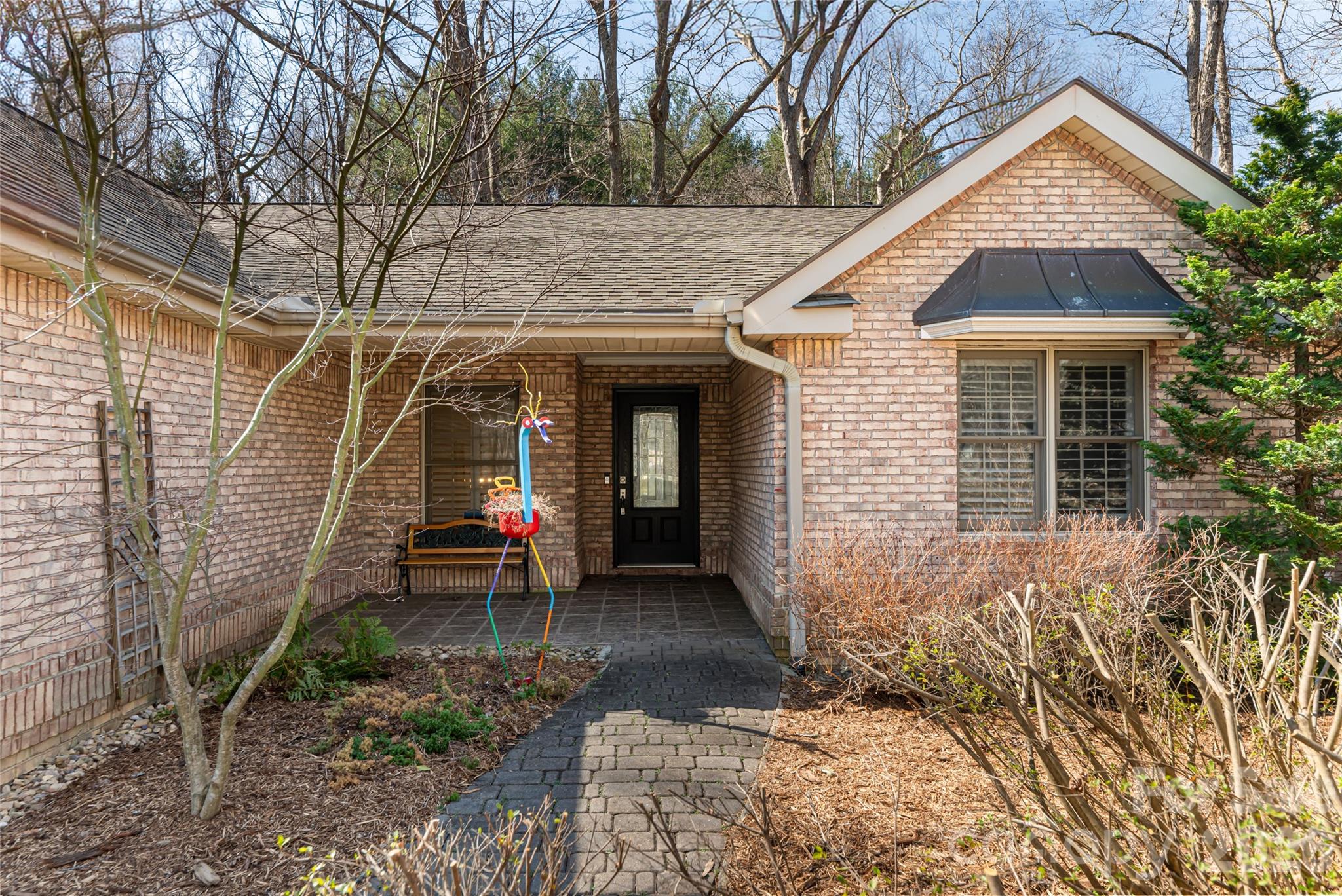 106 Oak Hollow Court — Asheville